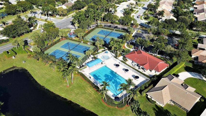 6001 Wedgewood Village Circle Property Photo 36