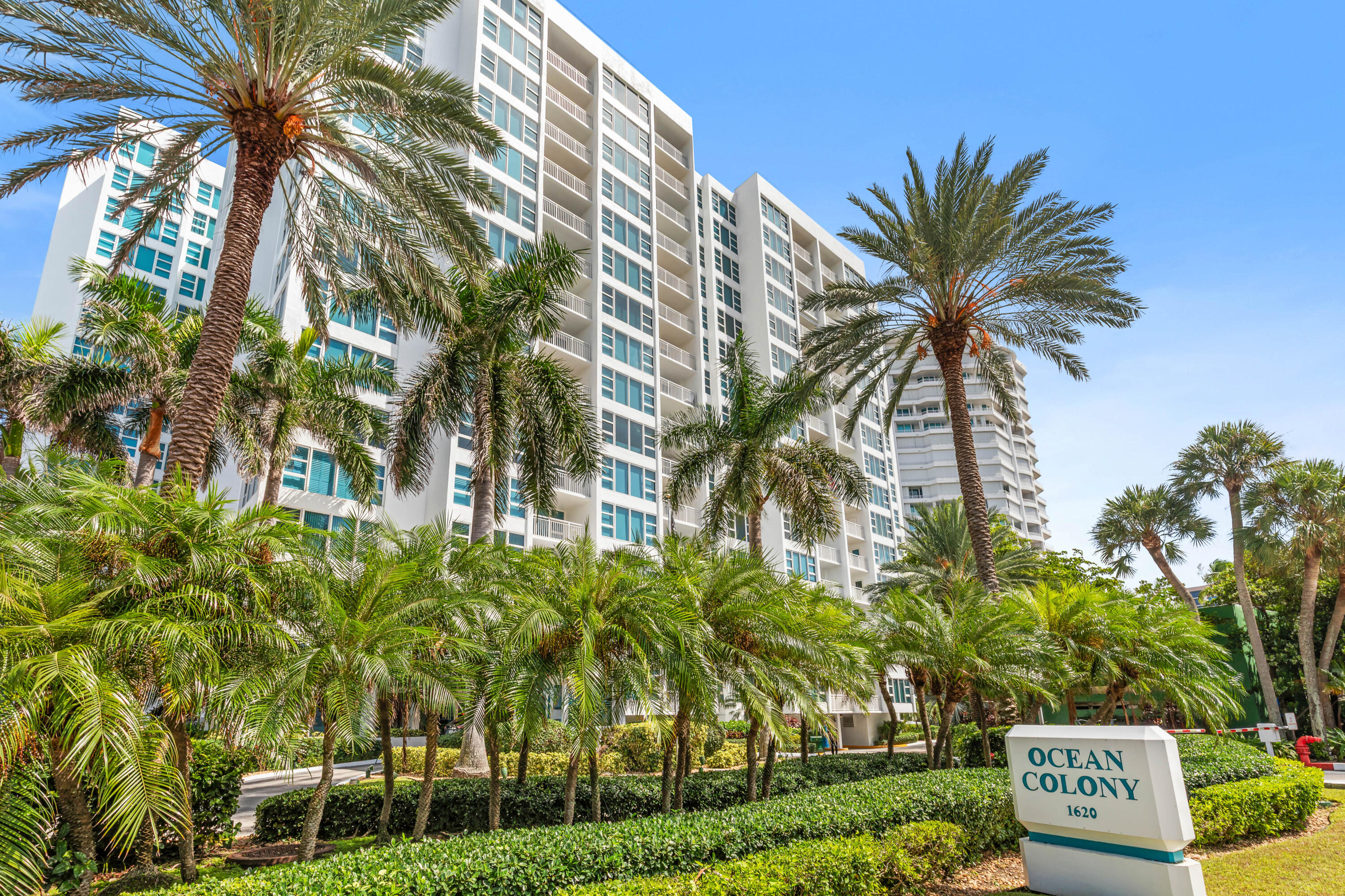 1620 S Ocean Boulevard 5h Property Photo 1