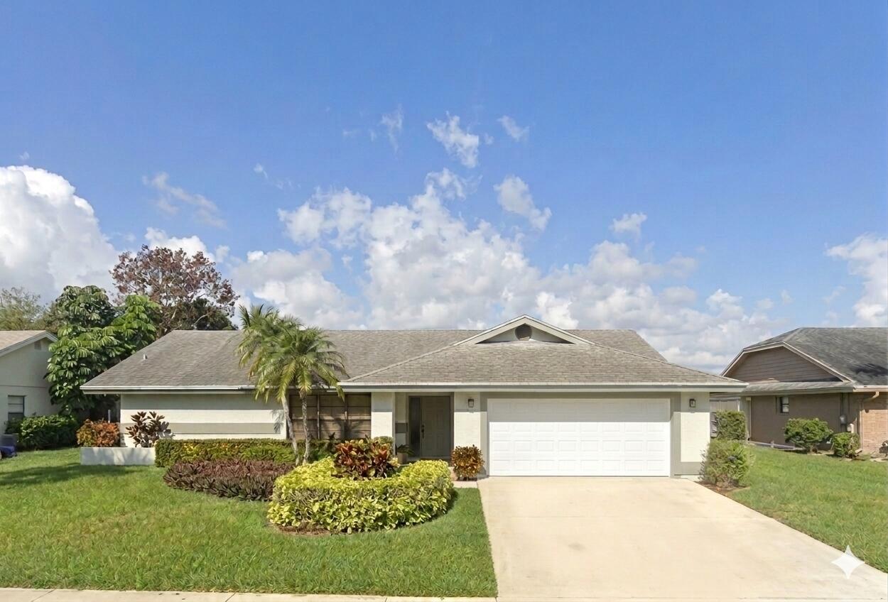 142 Parkwood Drive Property Photo 1