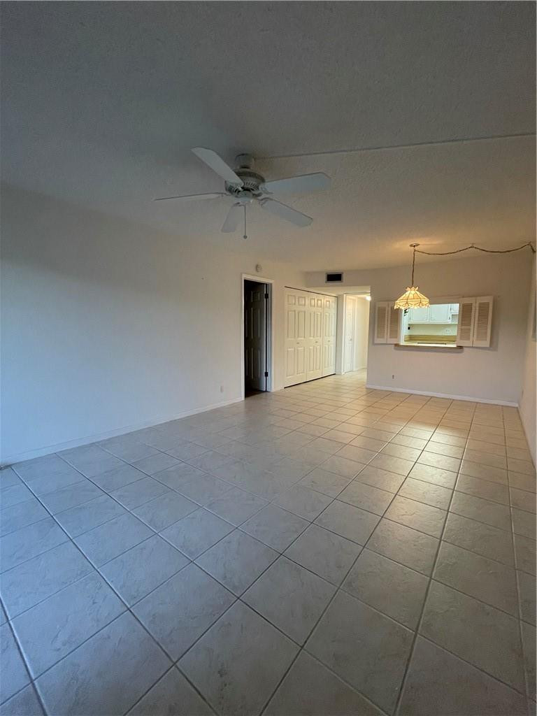 9233 Sw 8th Street 220 Property Photo 11