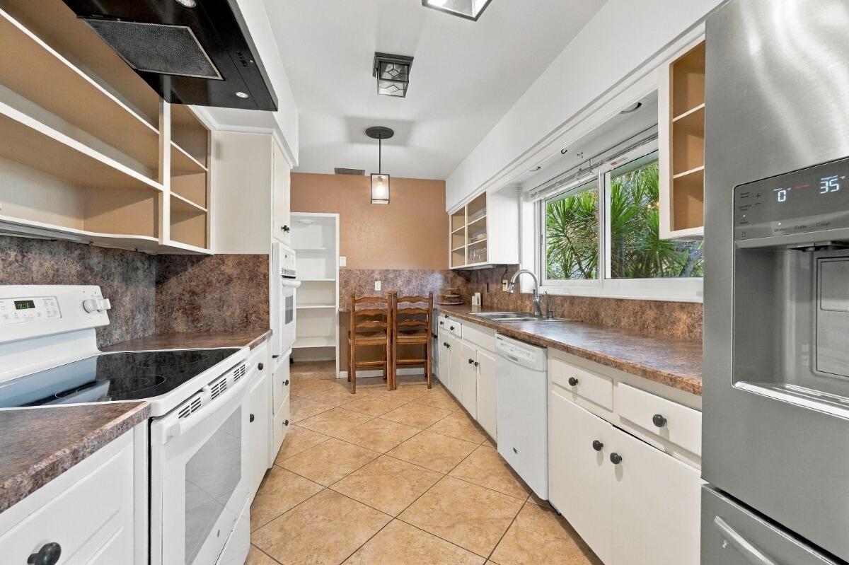1431 S Ocean Boulevard Unit 28 Property Photo 8