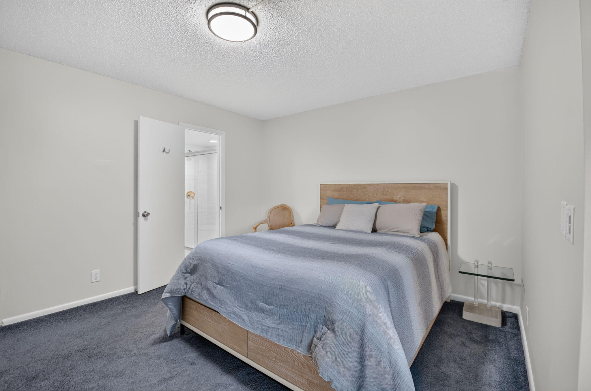 591 Fanshaw O Property Photo 17