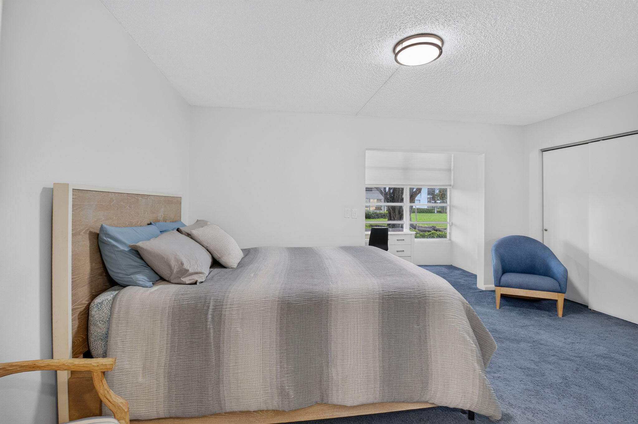 591 Fanshaw O Property Photo 18