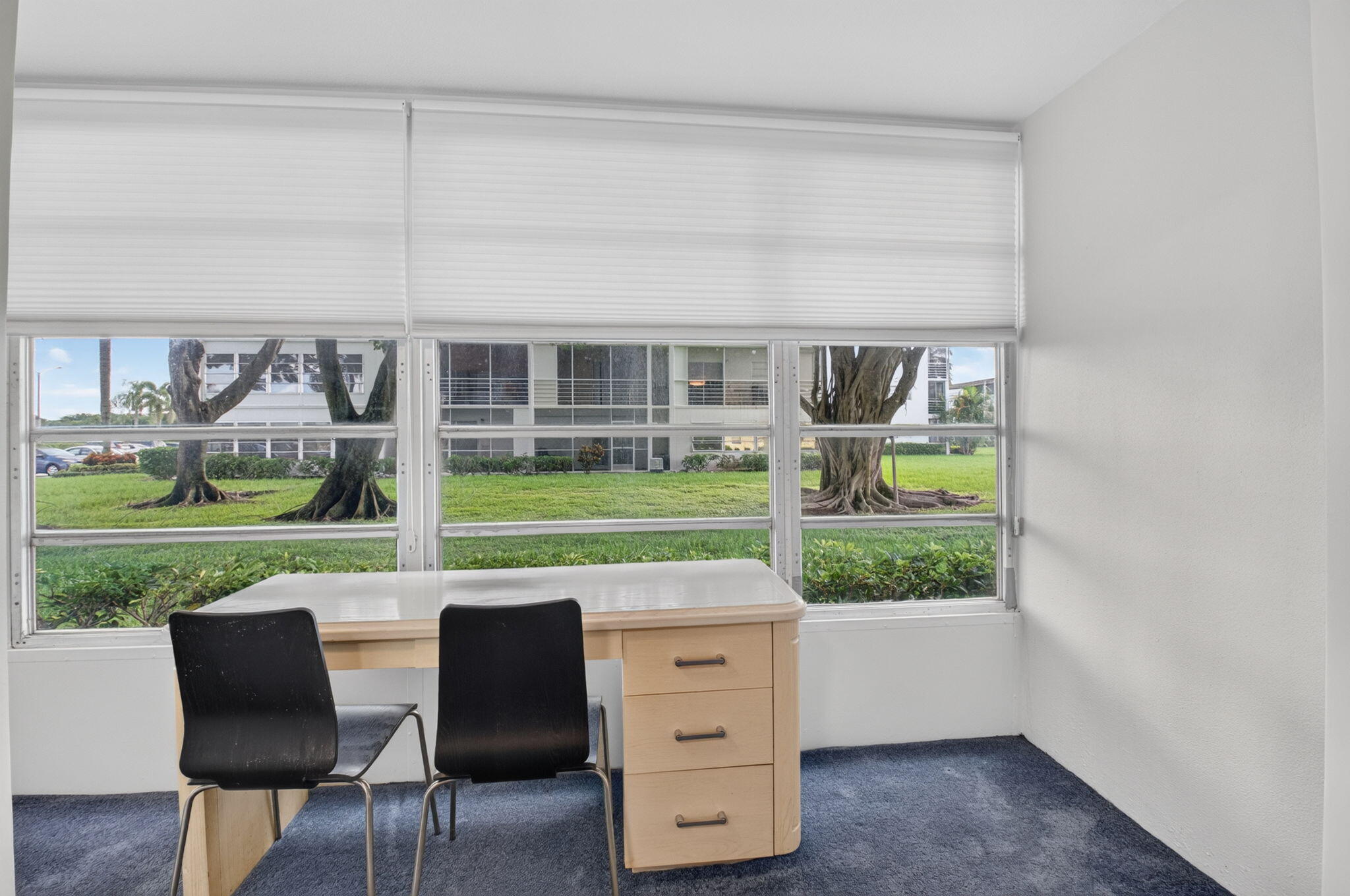 591 Fanshaw O Property Photo 19