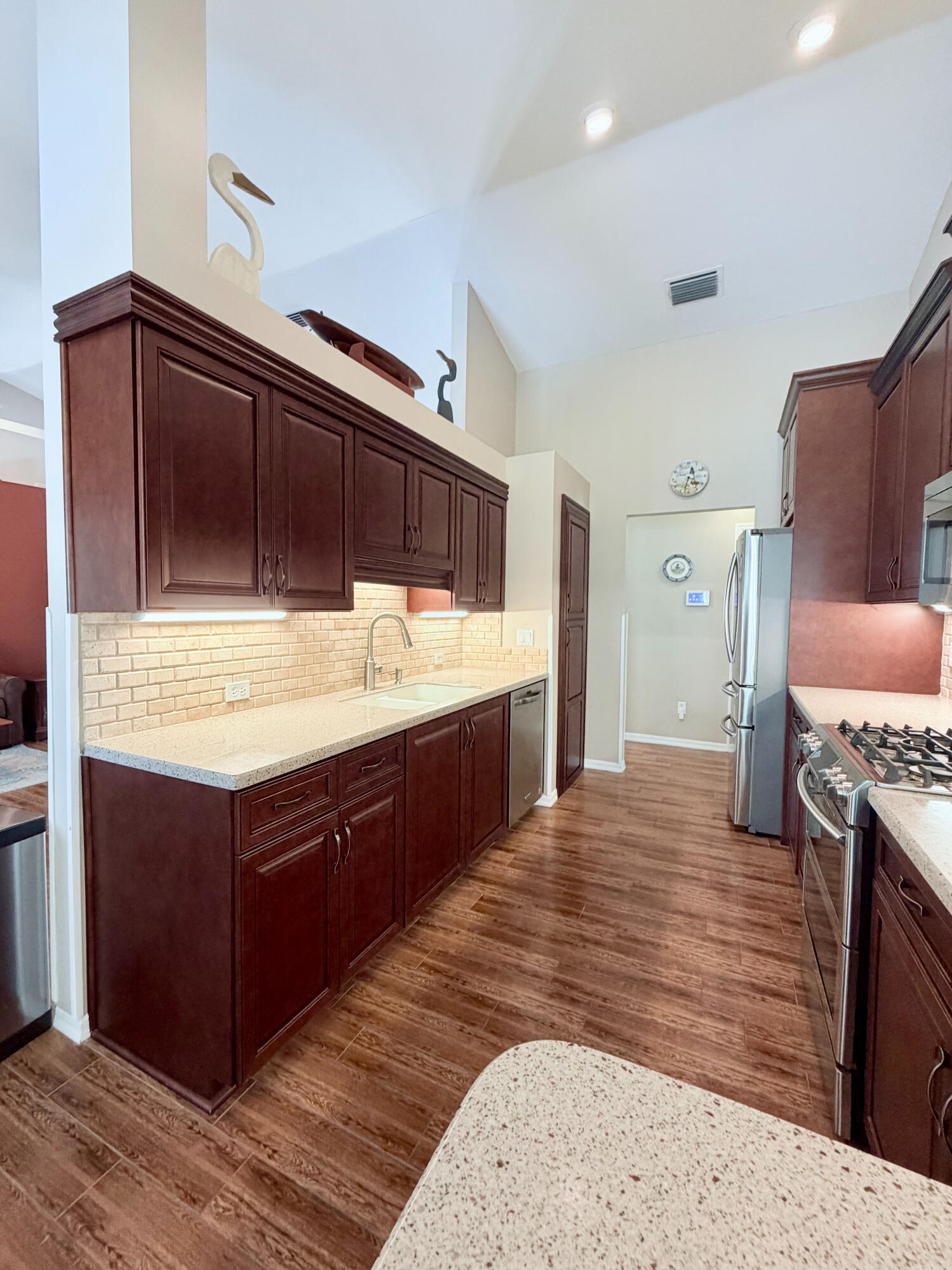 249 Dock Avenue Property Photo 10
