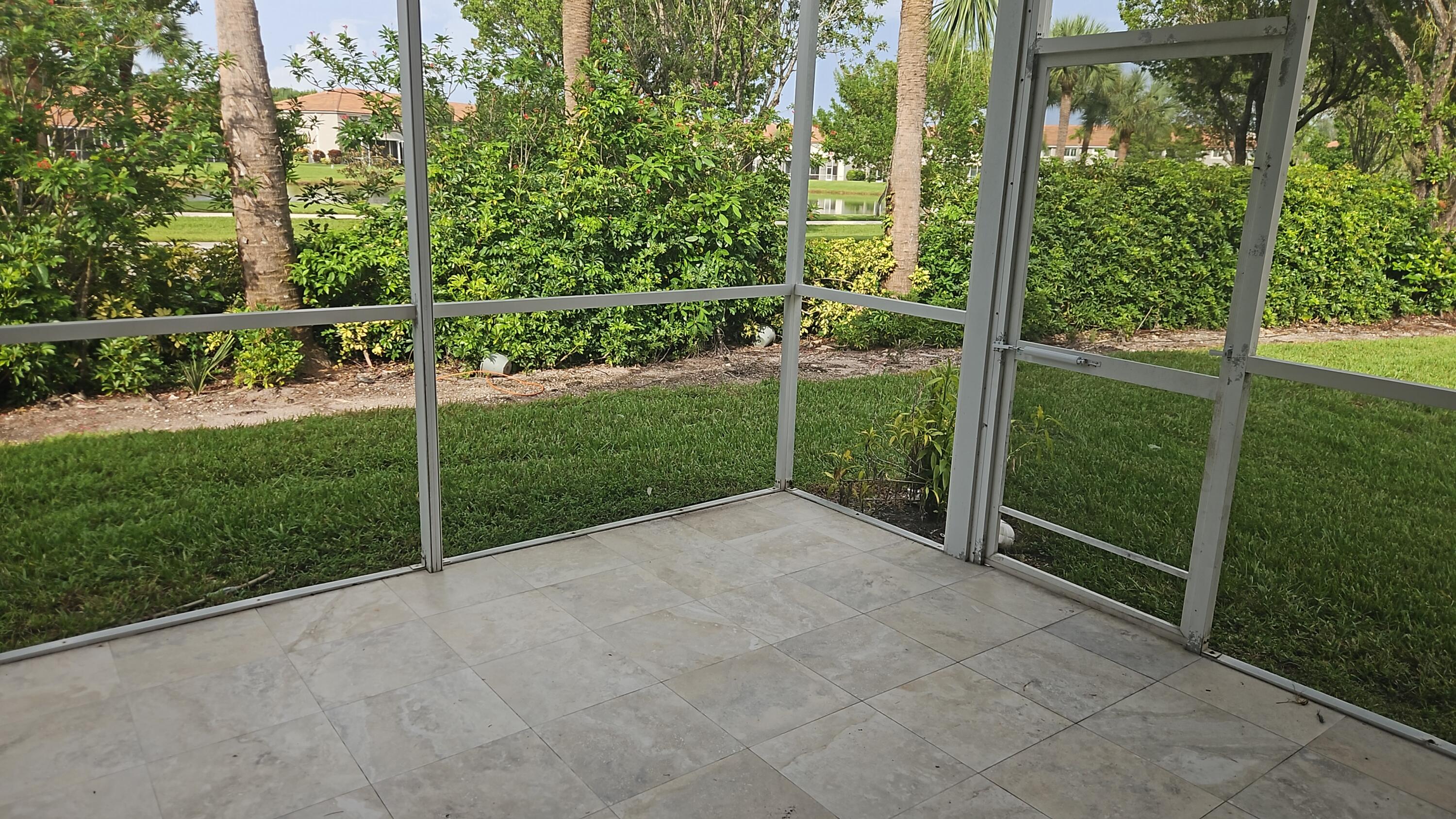 8481 Via D Oro Property Photo 7