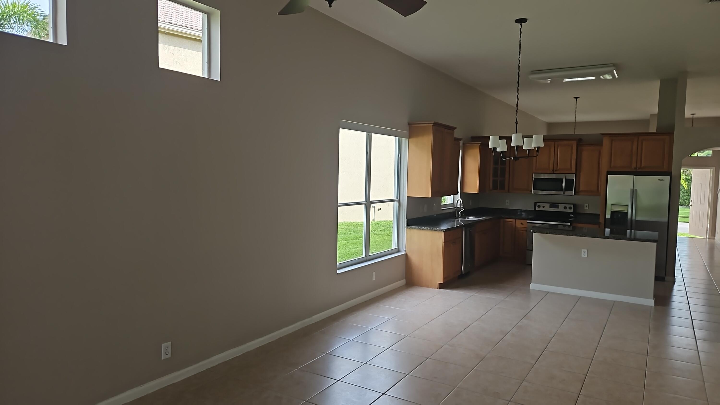 8481 Via D Oro Property Photo 21