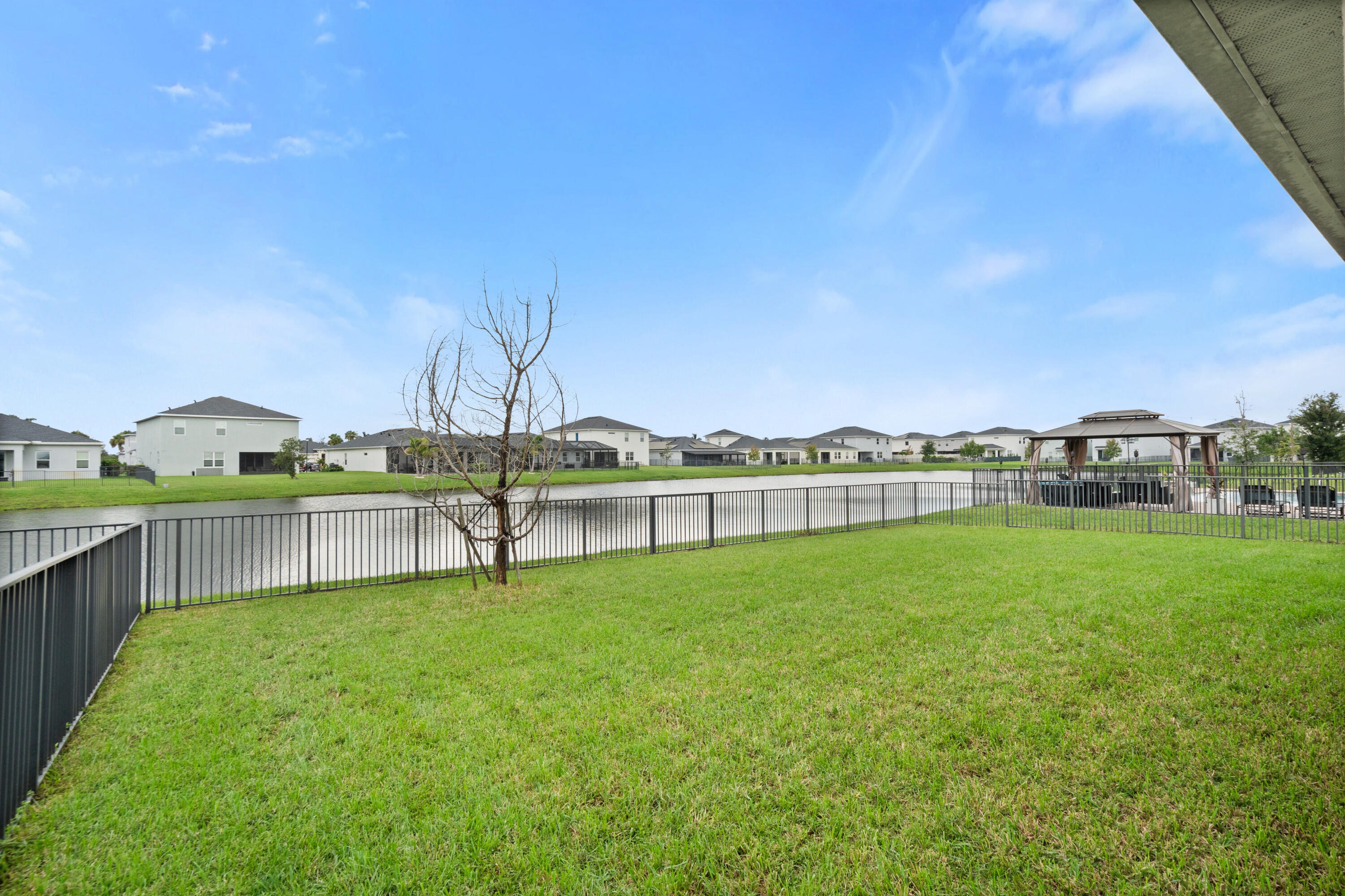 11024 Sw Pacini Way Property Photo 37
