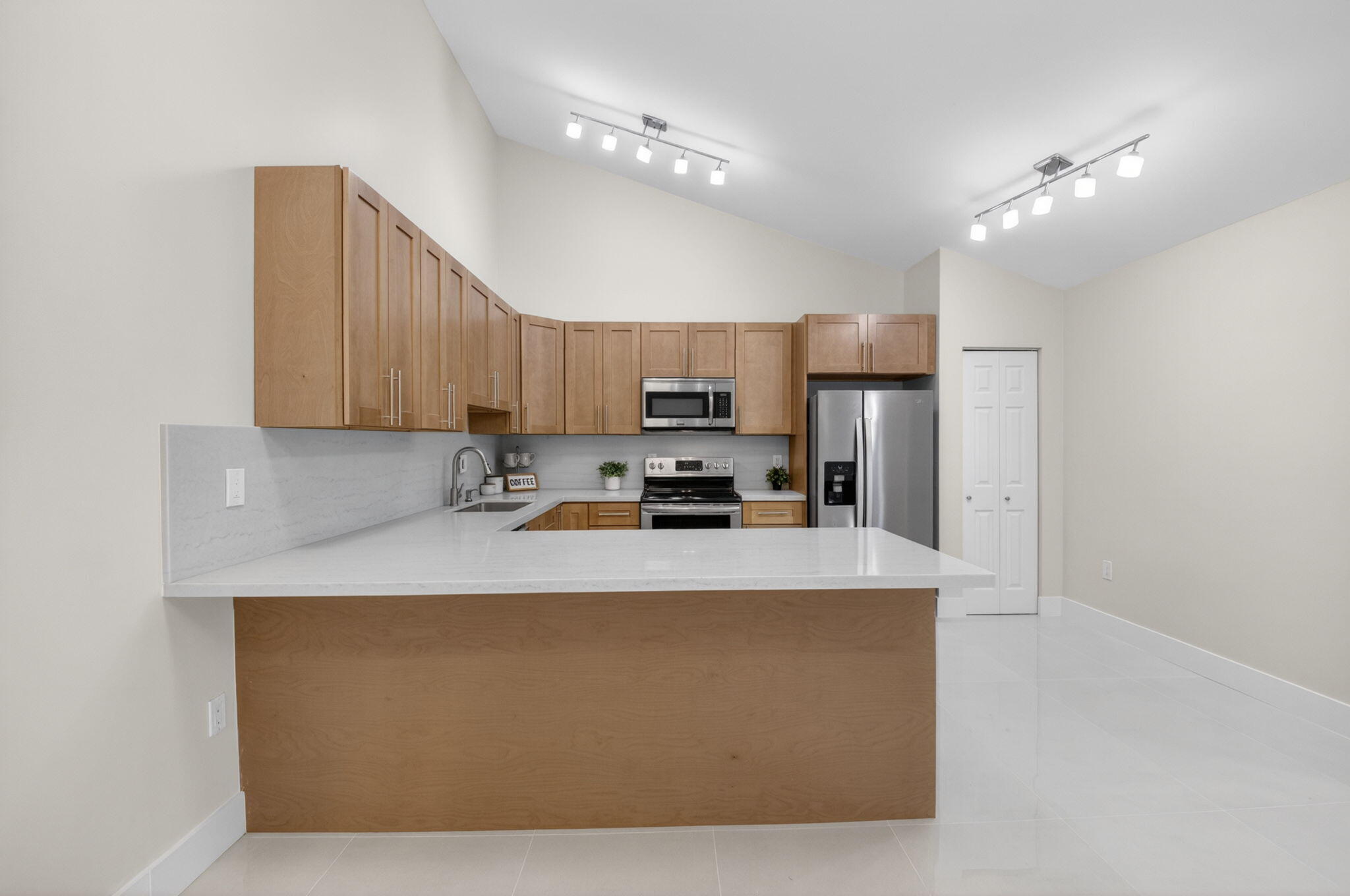 9939 Boca Gardens Trail D Property Photo 10