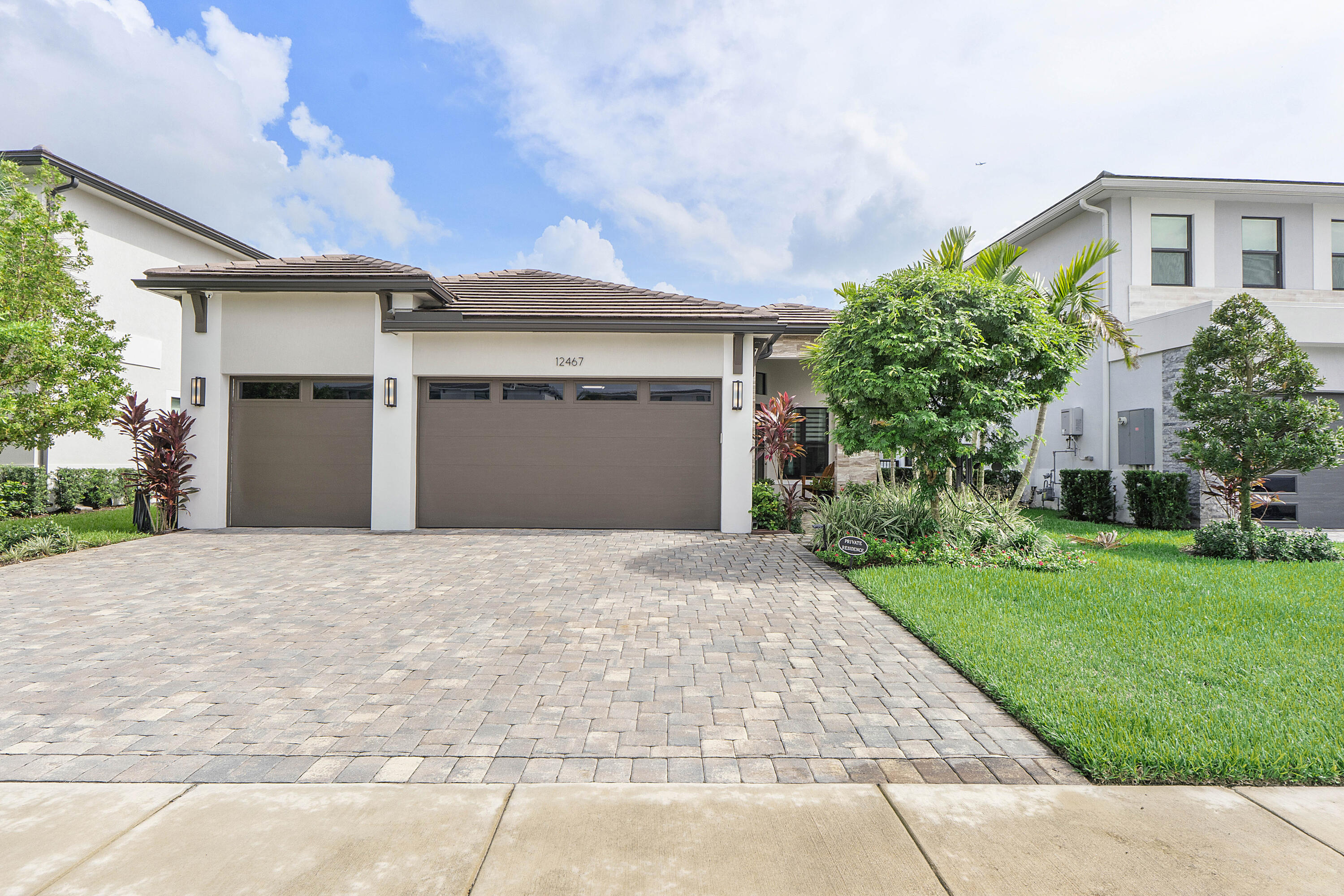 12467 Solana Bay Circle Property Photo 3