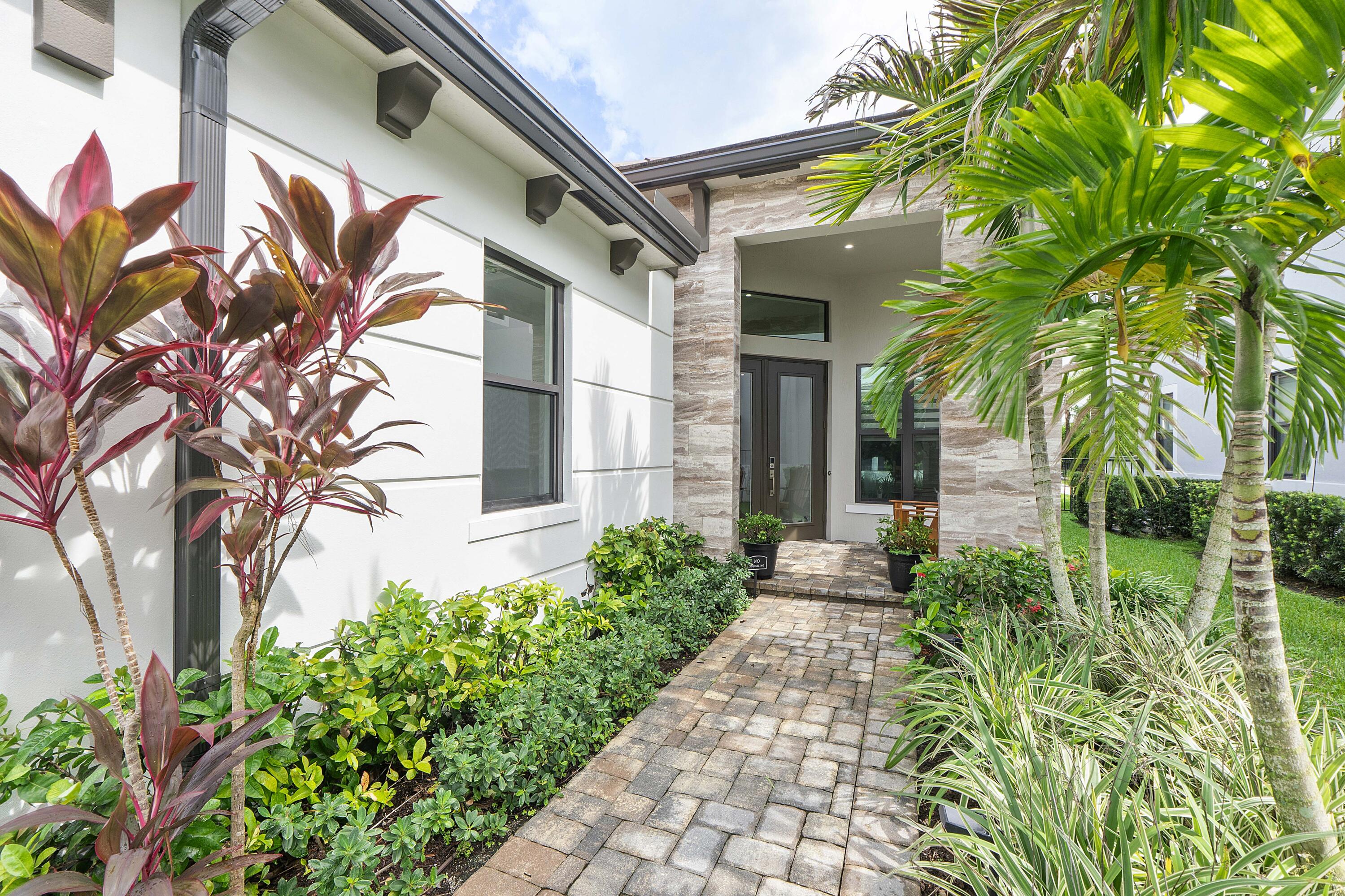 12467 Solana Bay Circle Property Photo 4