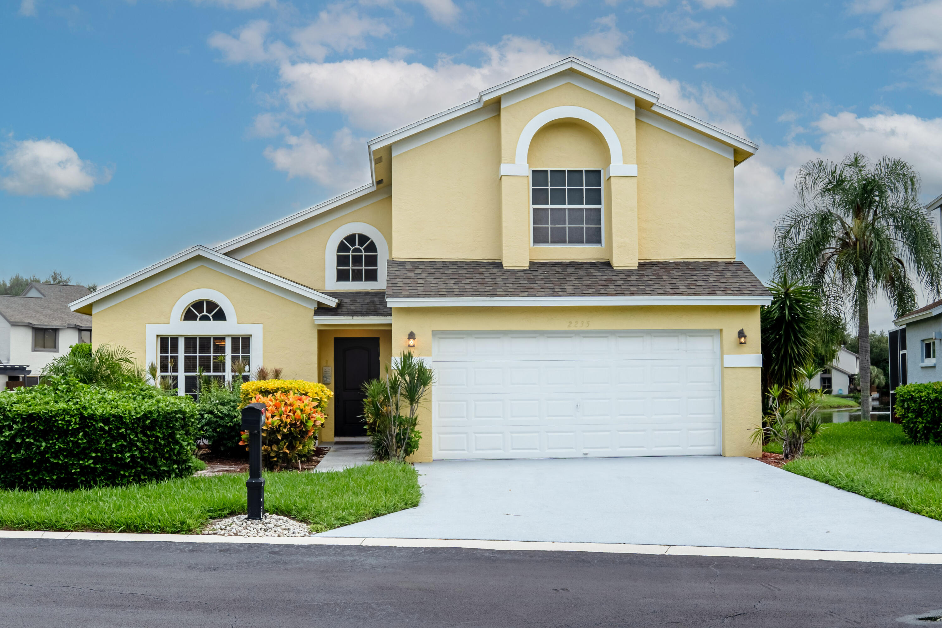 2235 Soundings Court Property Photo 1