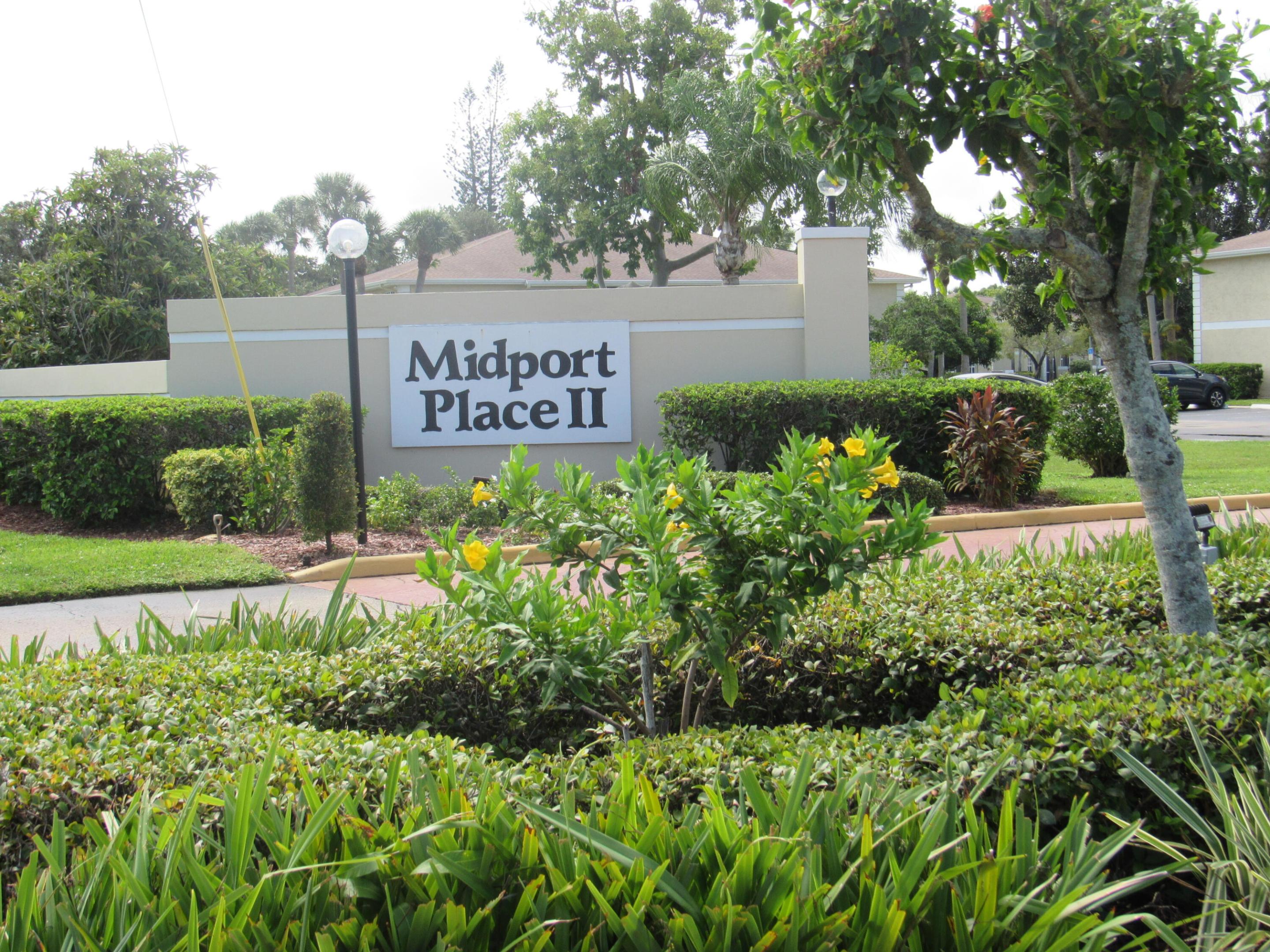 1537 Se Royal Green Circle 202 Property Photo 1