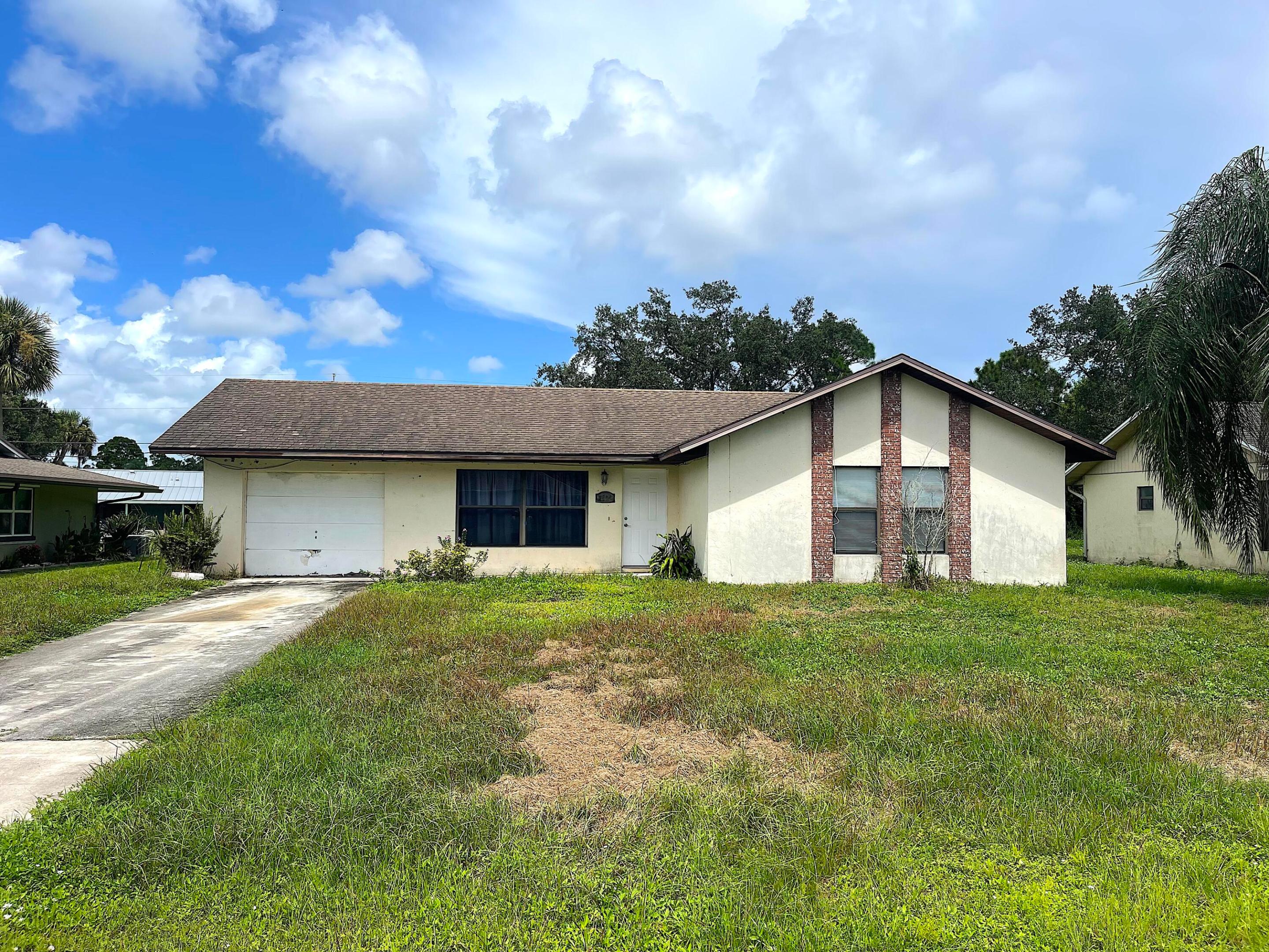 7204 Georges Road Property Photo 1