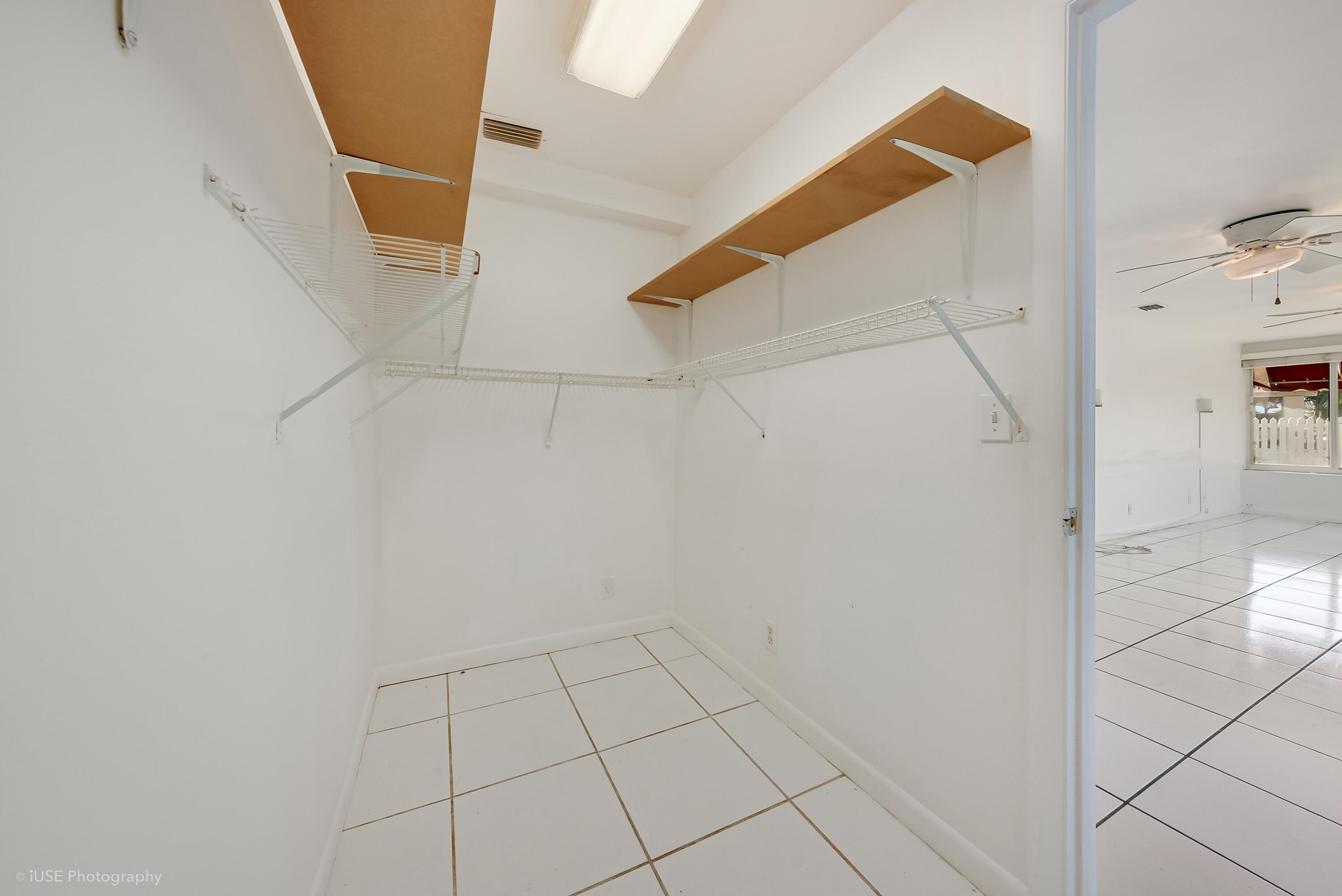 2141 Sw 23rd Avenue Property Photo 10