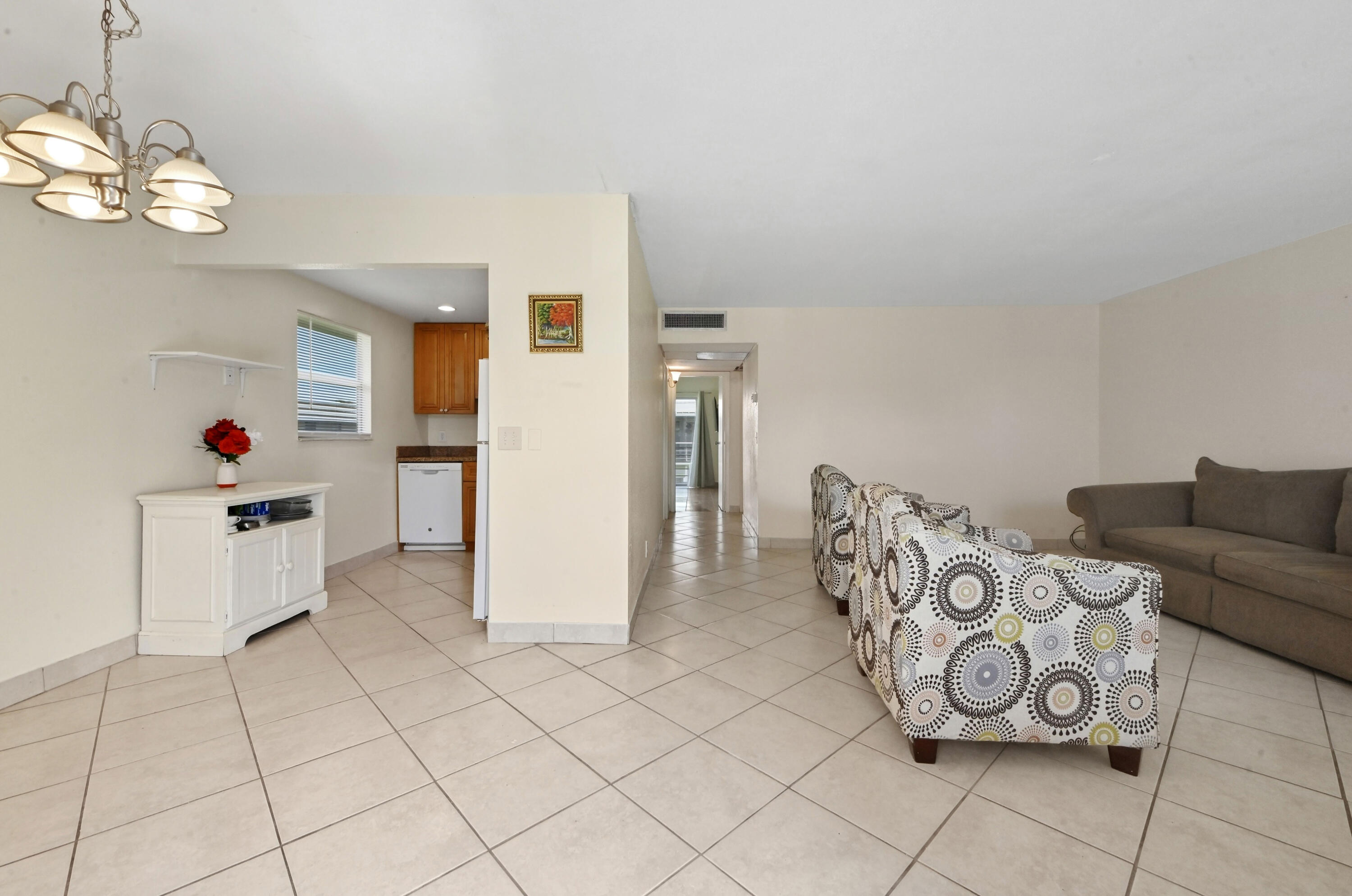 525 Monaco K Property Photo 6