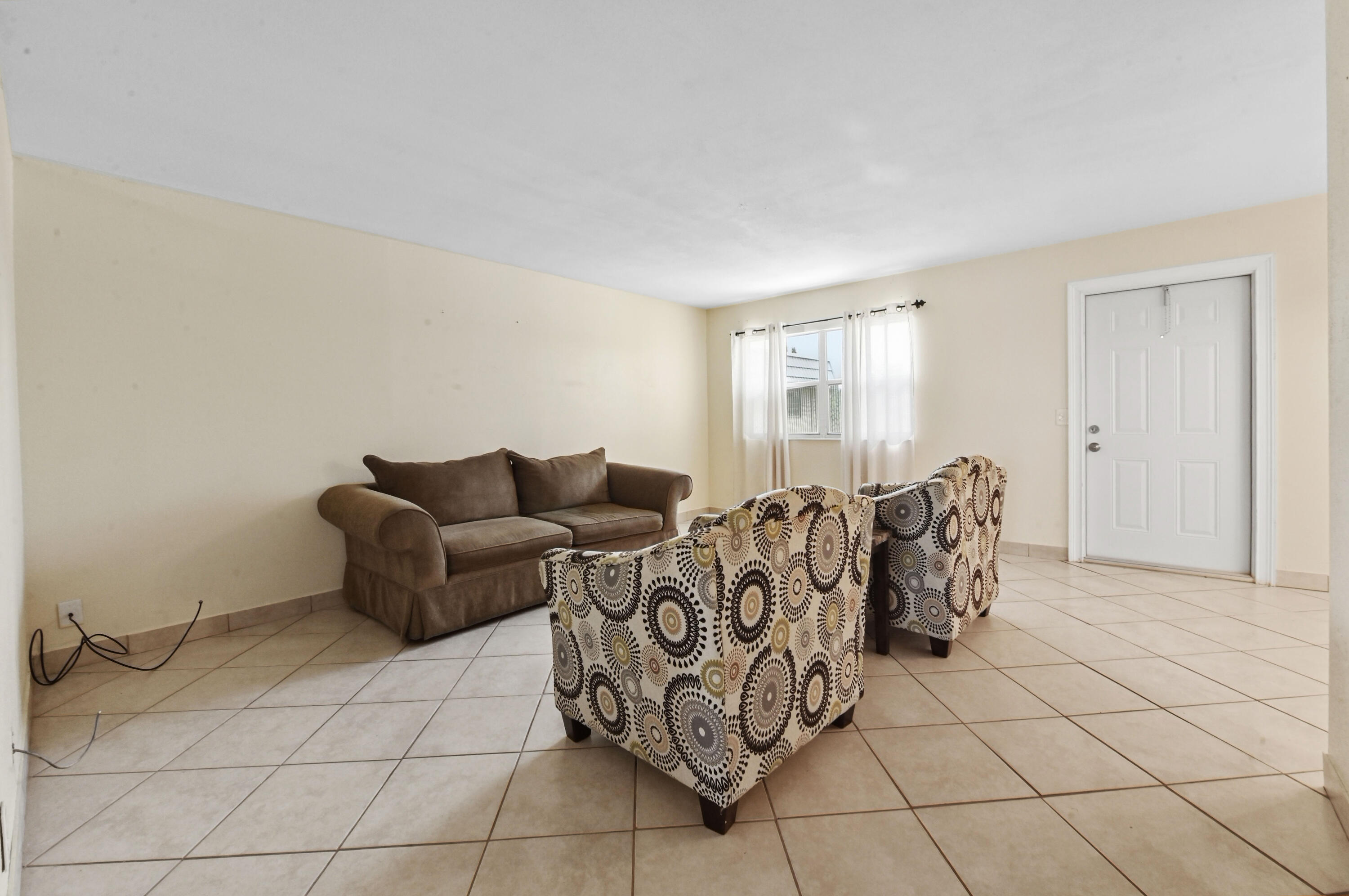 525 Monaco K Property Photo 7