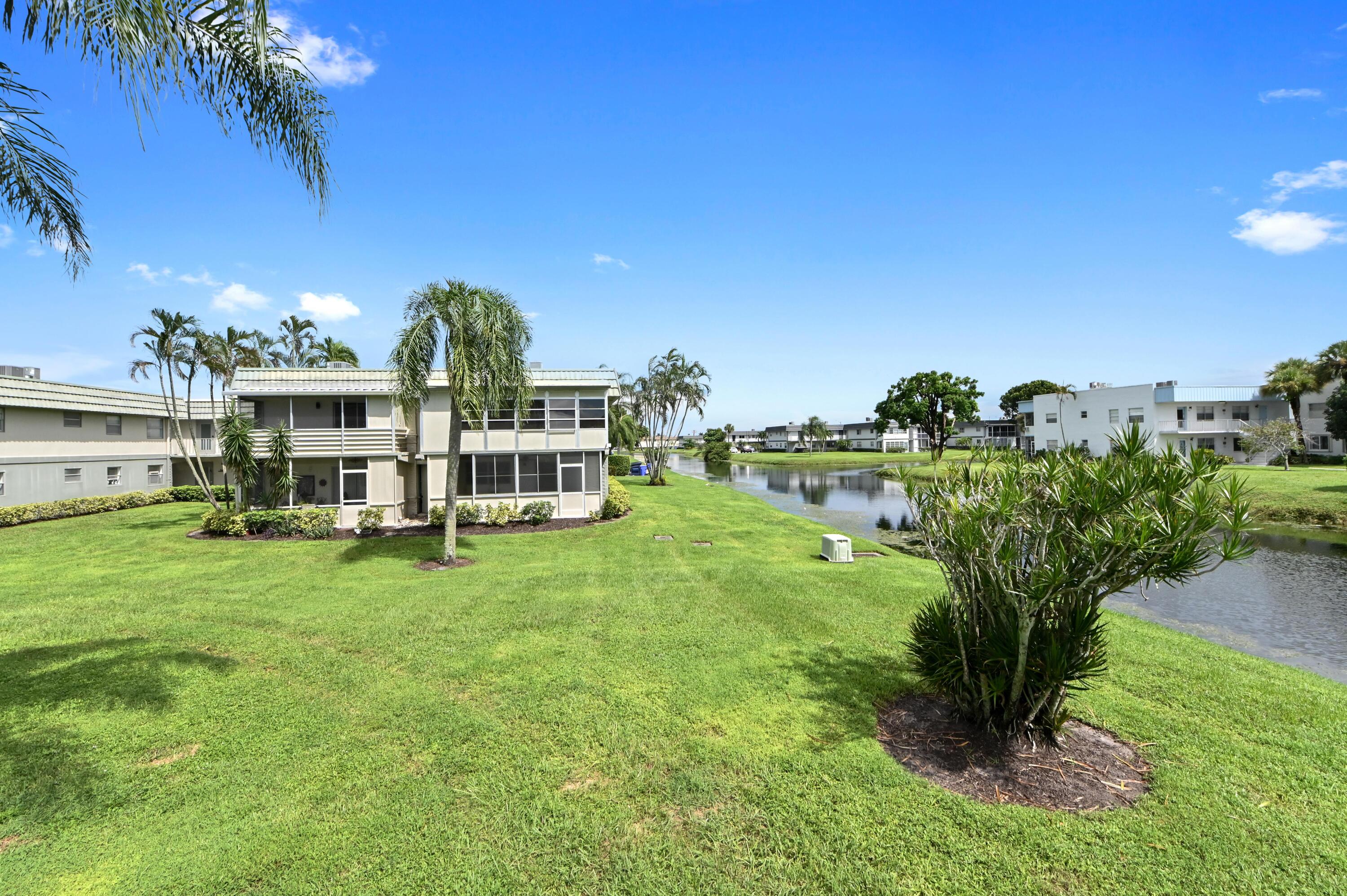 525 Monaco K Property Photo 21
