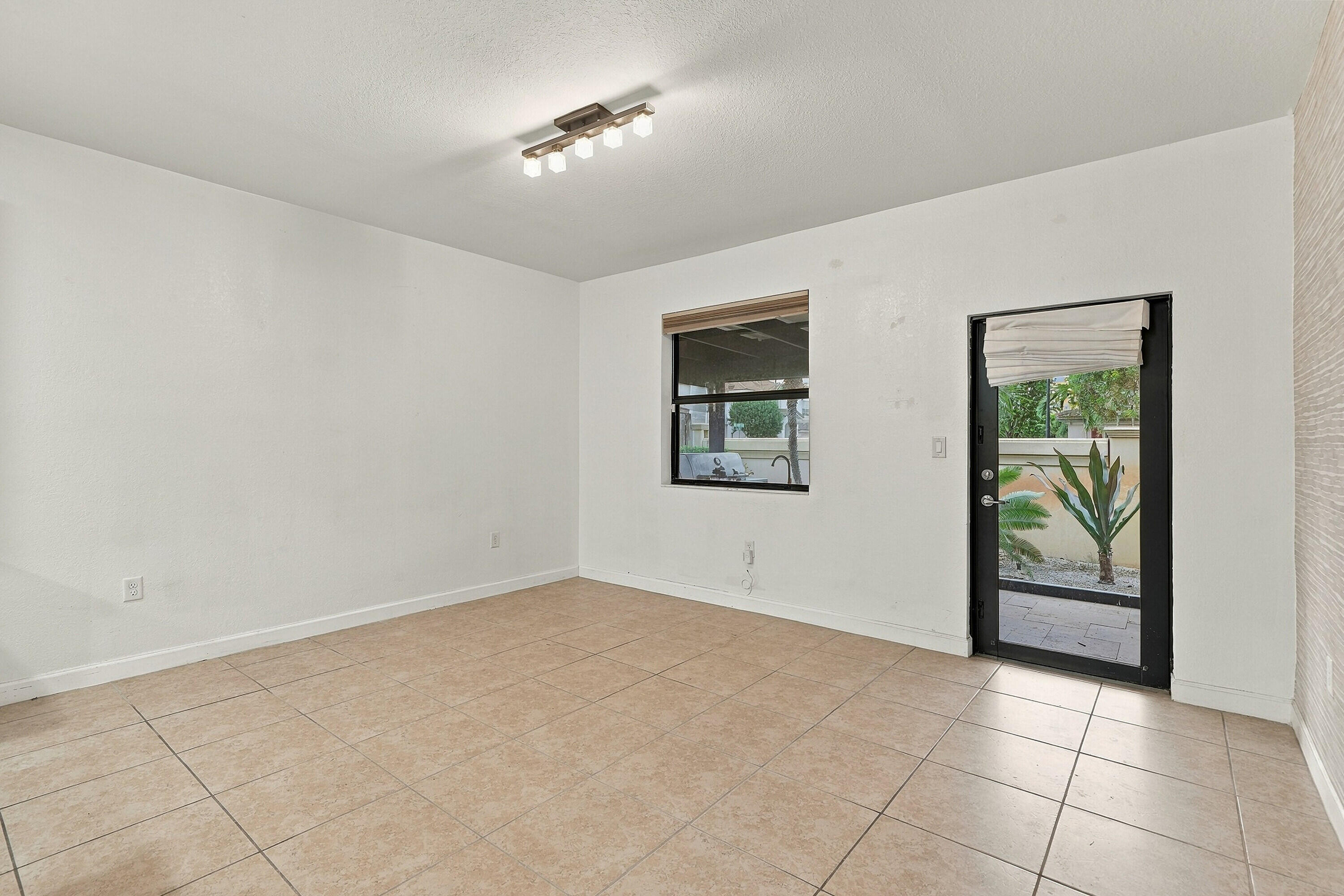 11744 Sw 151st Path Property Photo 22