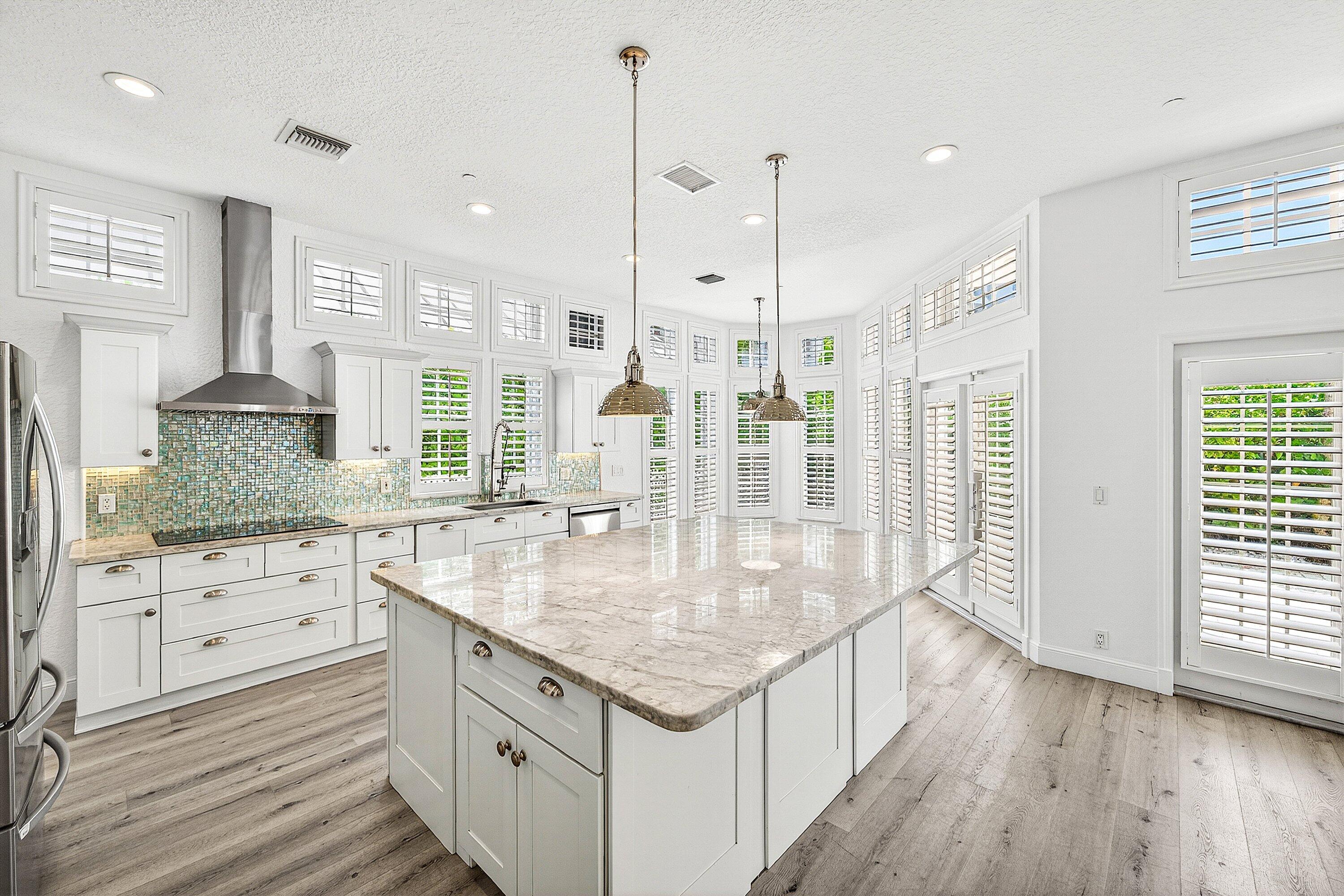 130 Jupiter Key Road Property Photo 6