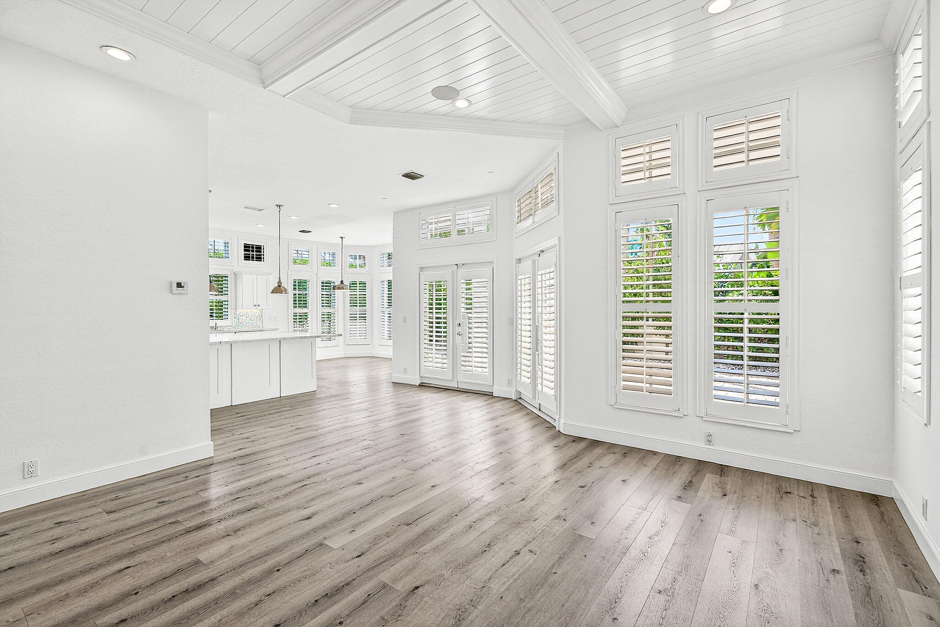 130 Jupiter Key Road Property Photo 11