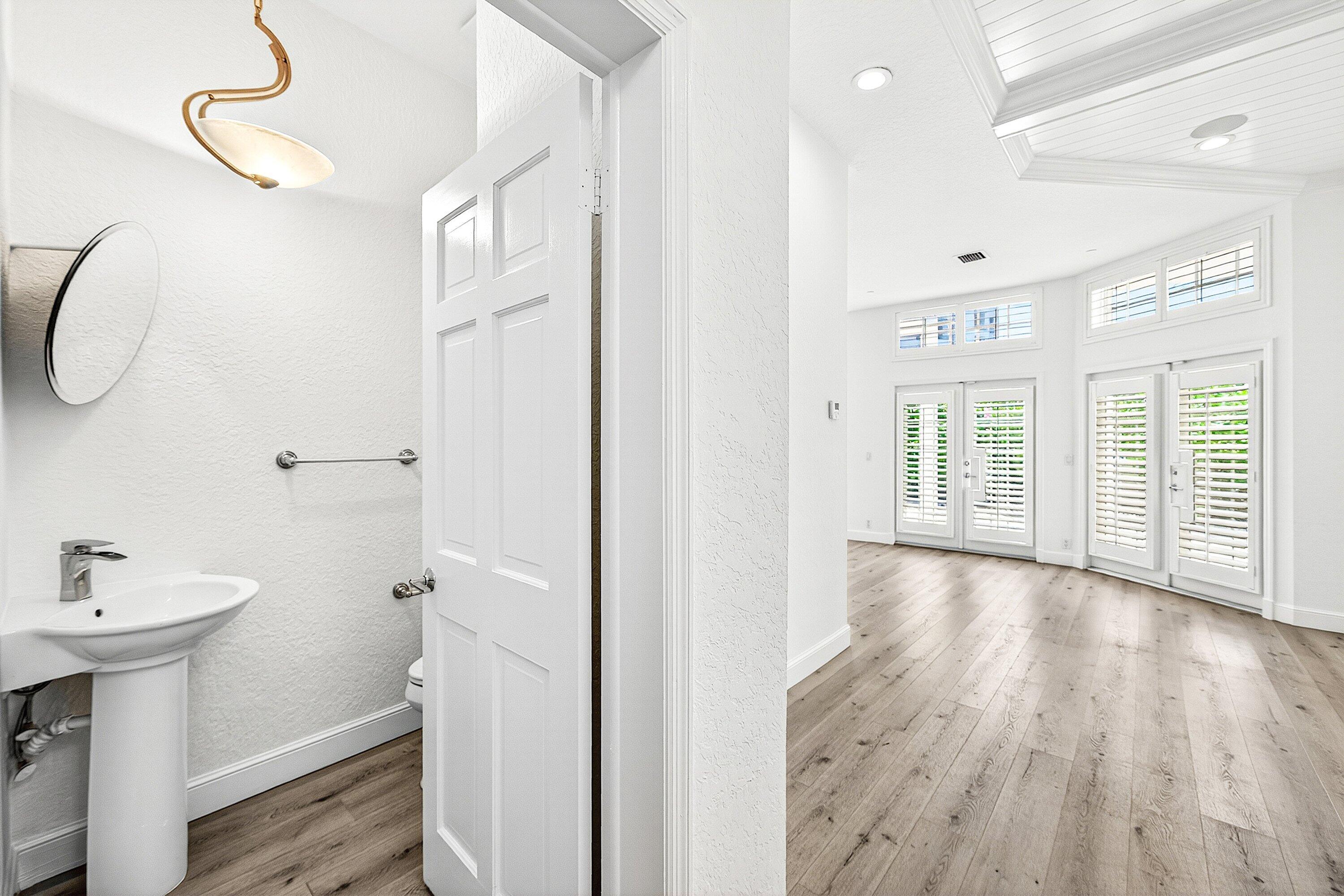 130 Jupiter Key Road Property Photo 15