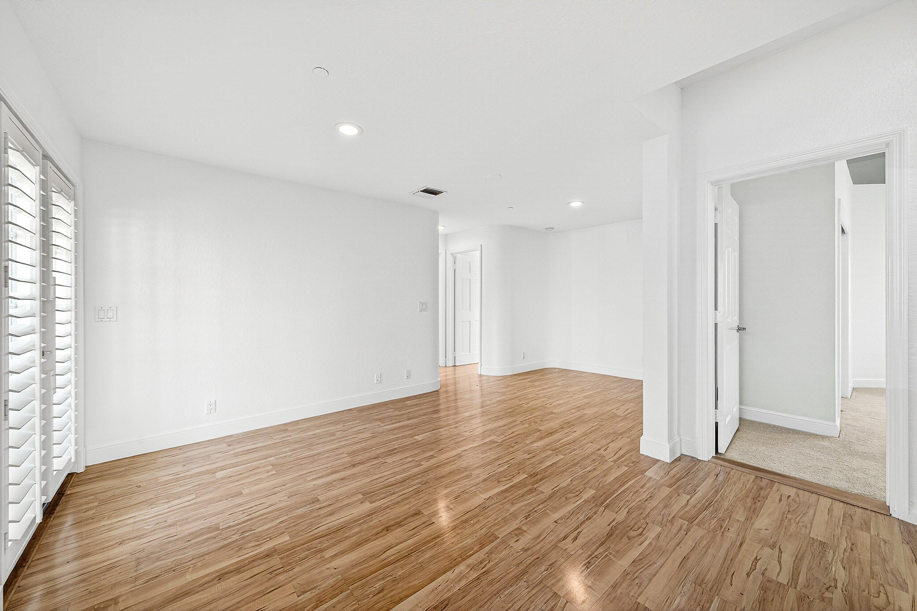130 Jupiter Key Road Property Photo 19