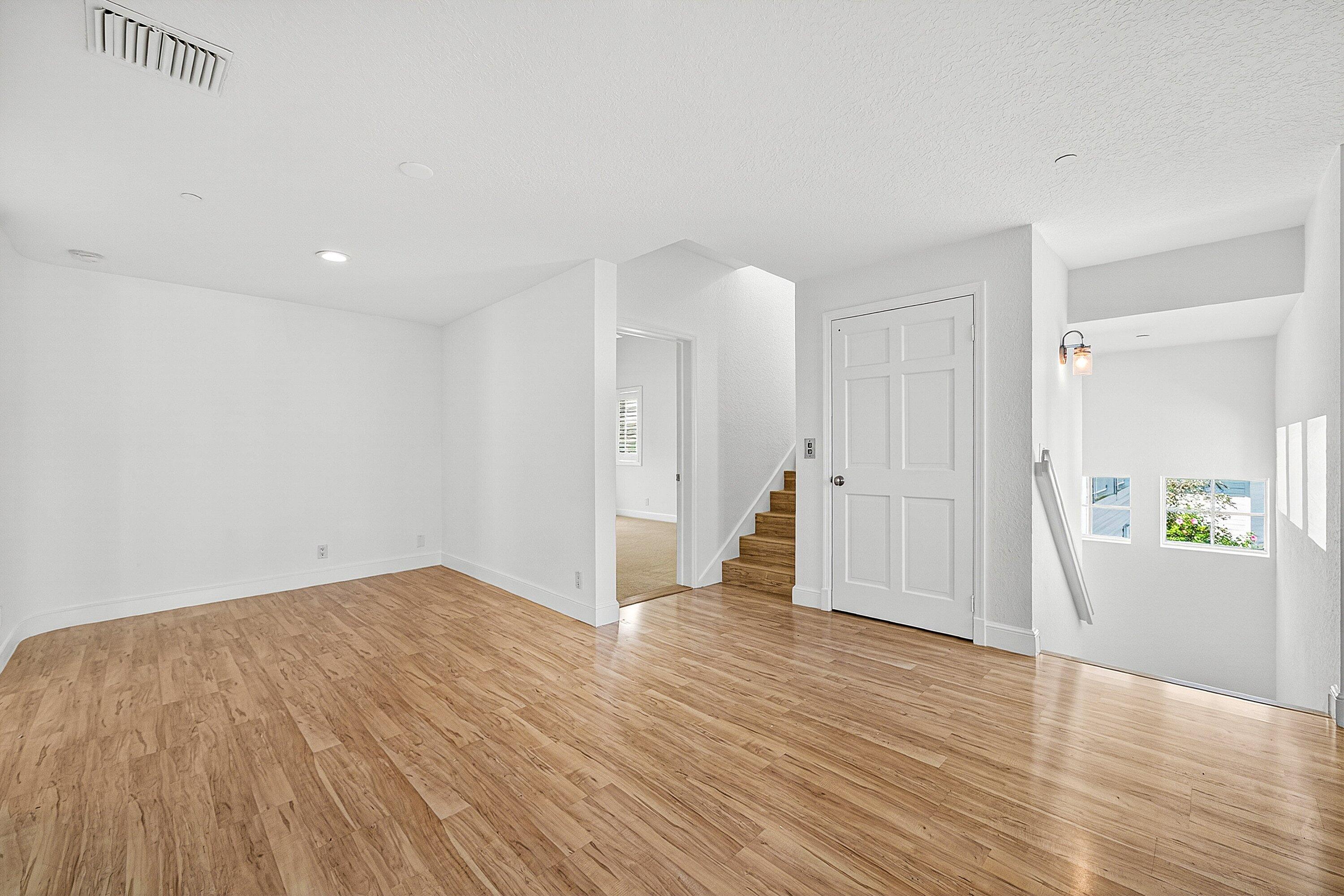 130 Jupiter Key Road Property Photo 24