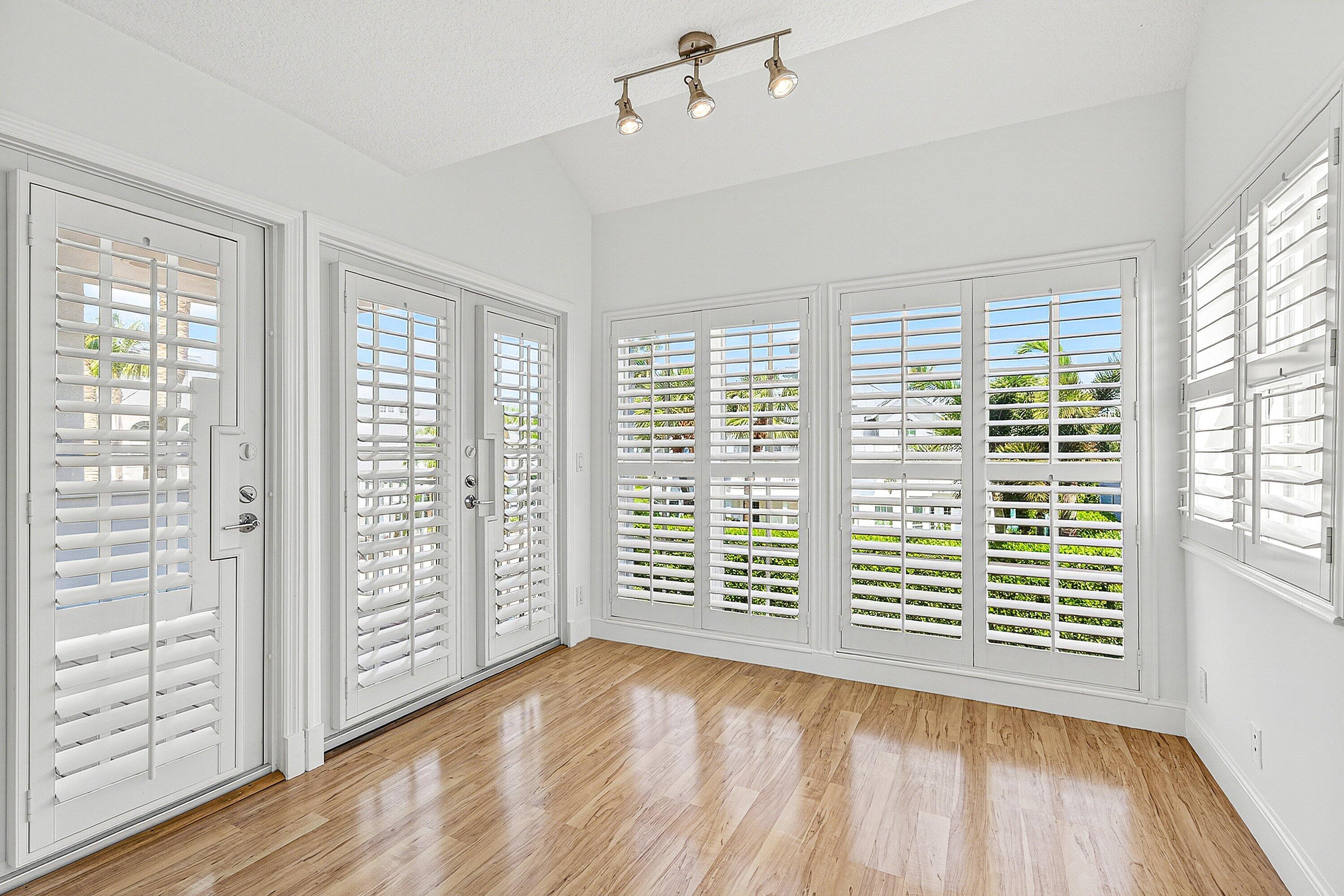 130 Jupiter Key Road Property Photo 28