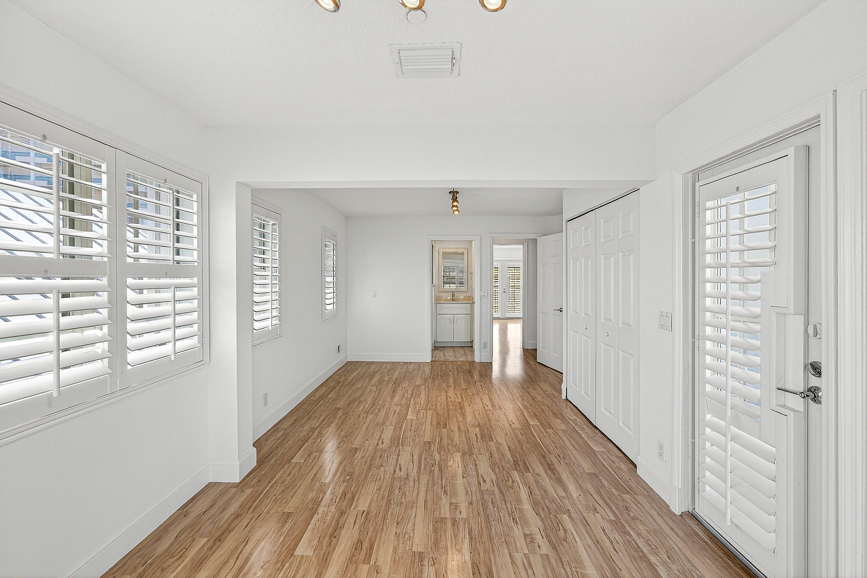 130 Jupiter Key Road Property Photo 29