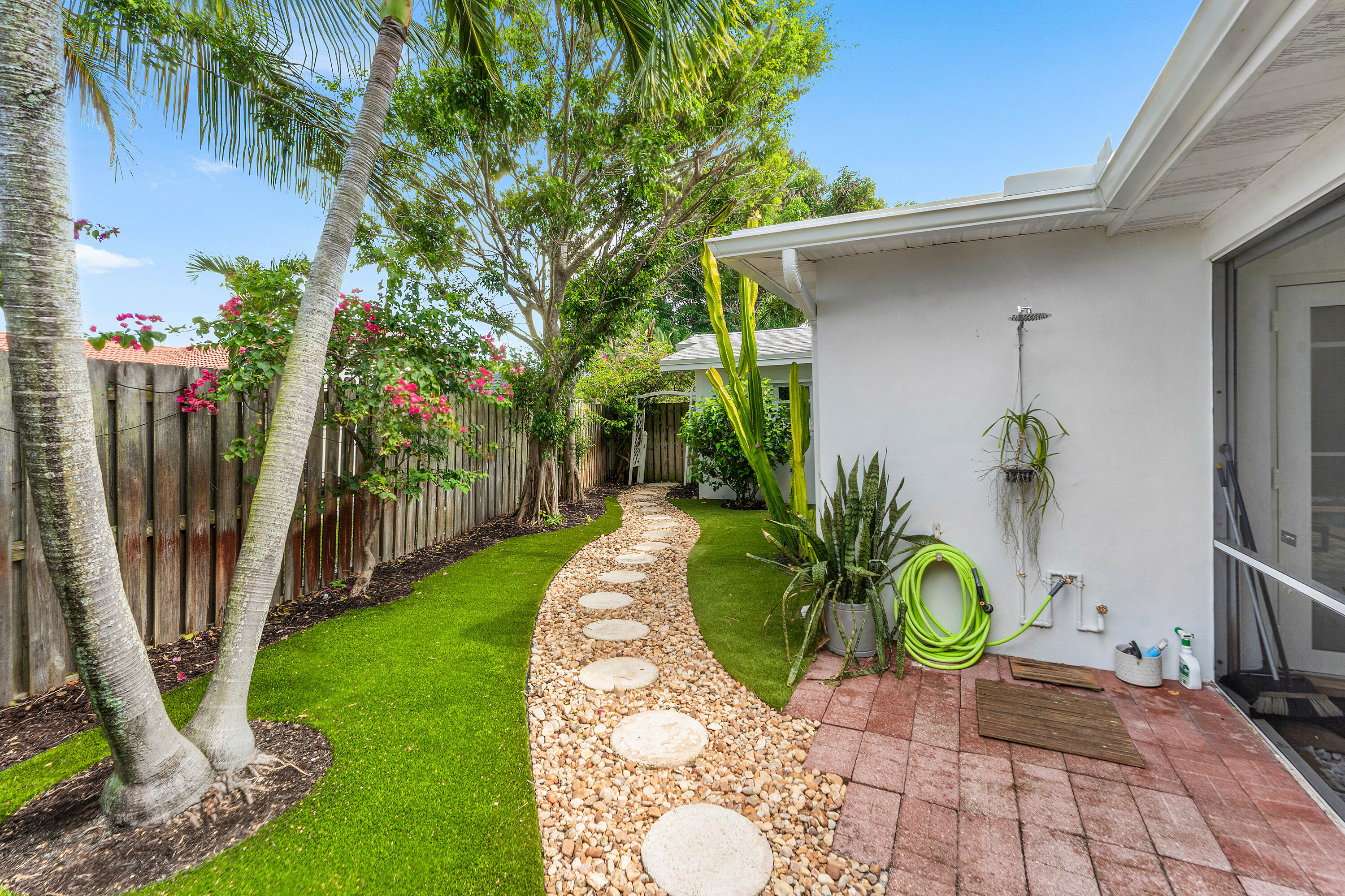 317 Daly Road Property Photo 29
