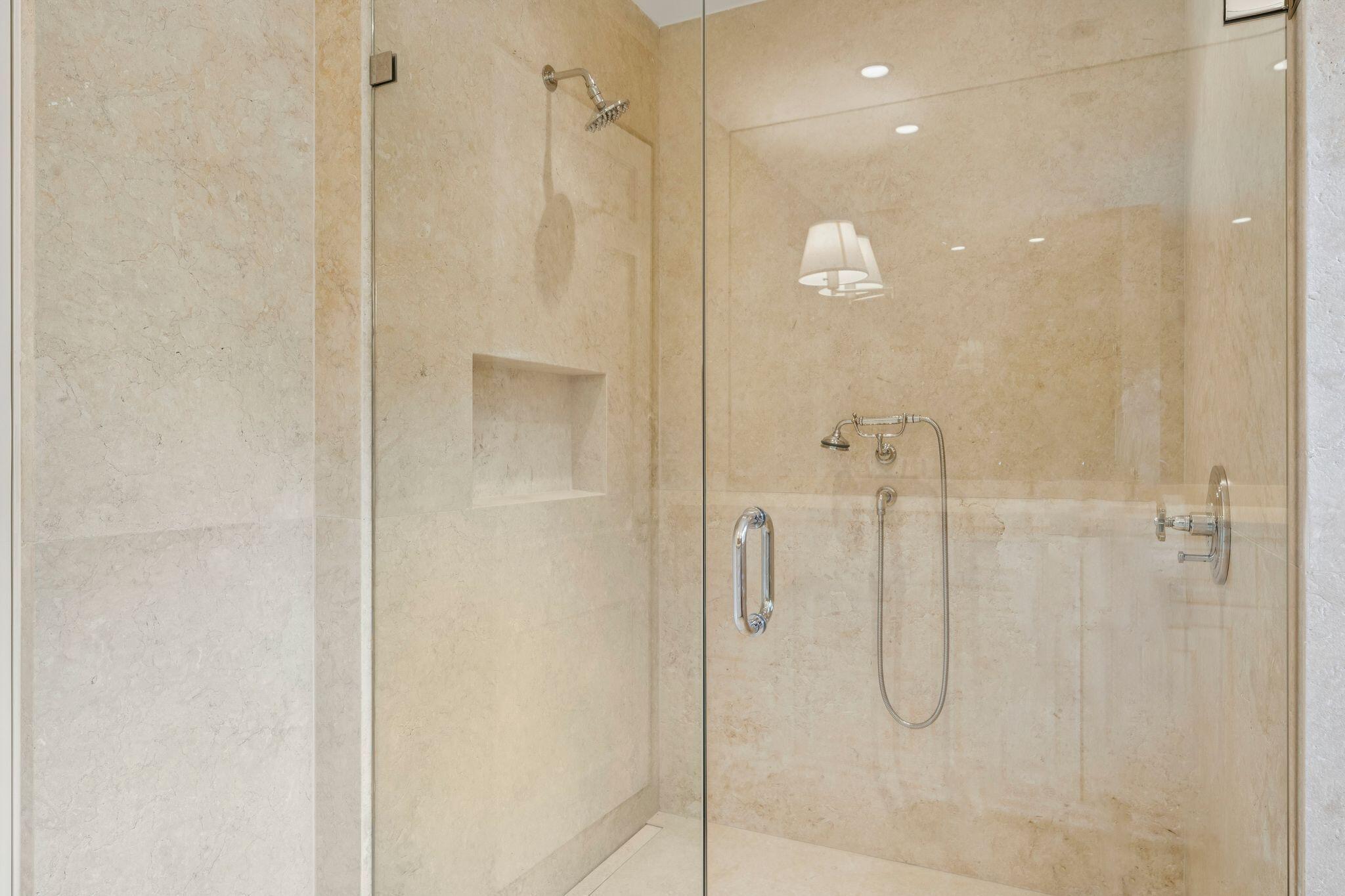 425 Worth Avenue 2f Property Photo 21