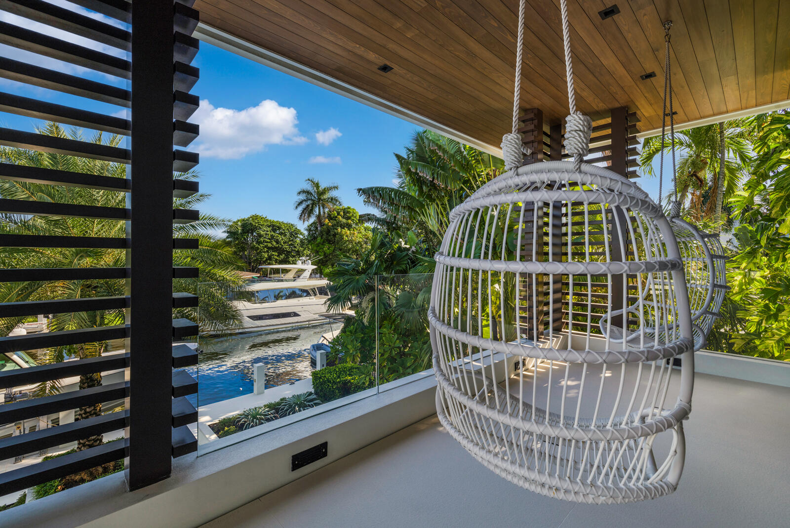 2423 Castilla Isle Property Photo 49