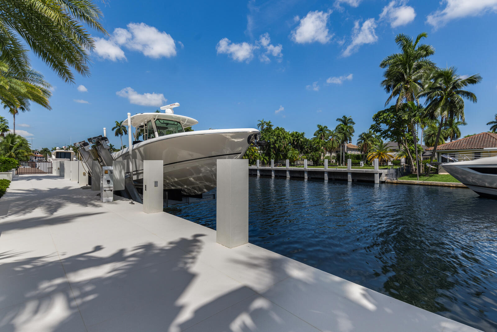 2423 Castilla Isle Property Photo 72