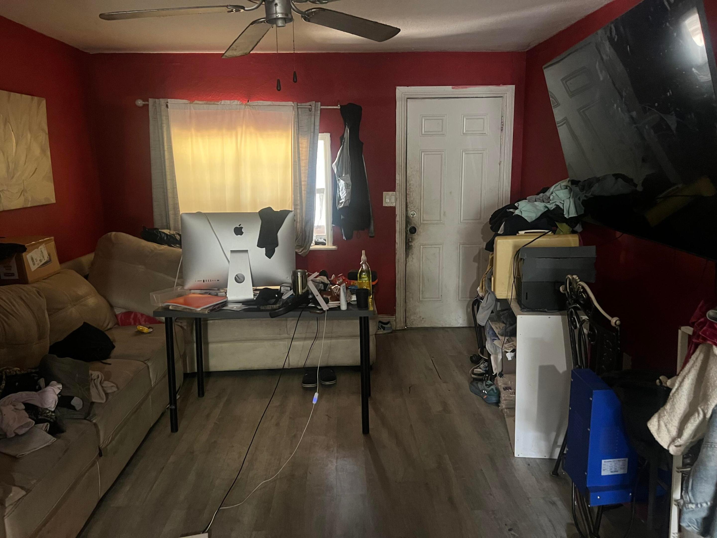 2126 Nw 92nd Street Property Photo 4