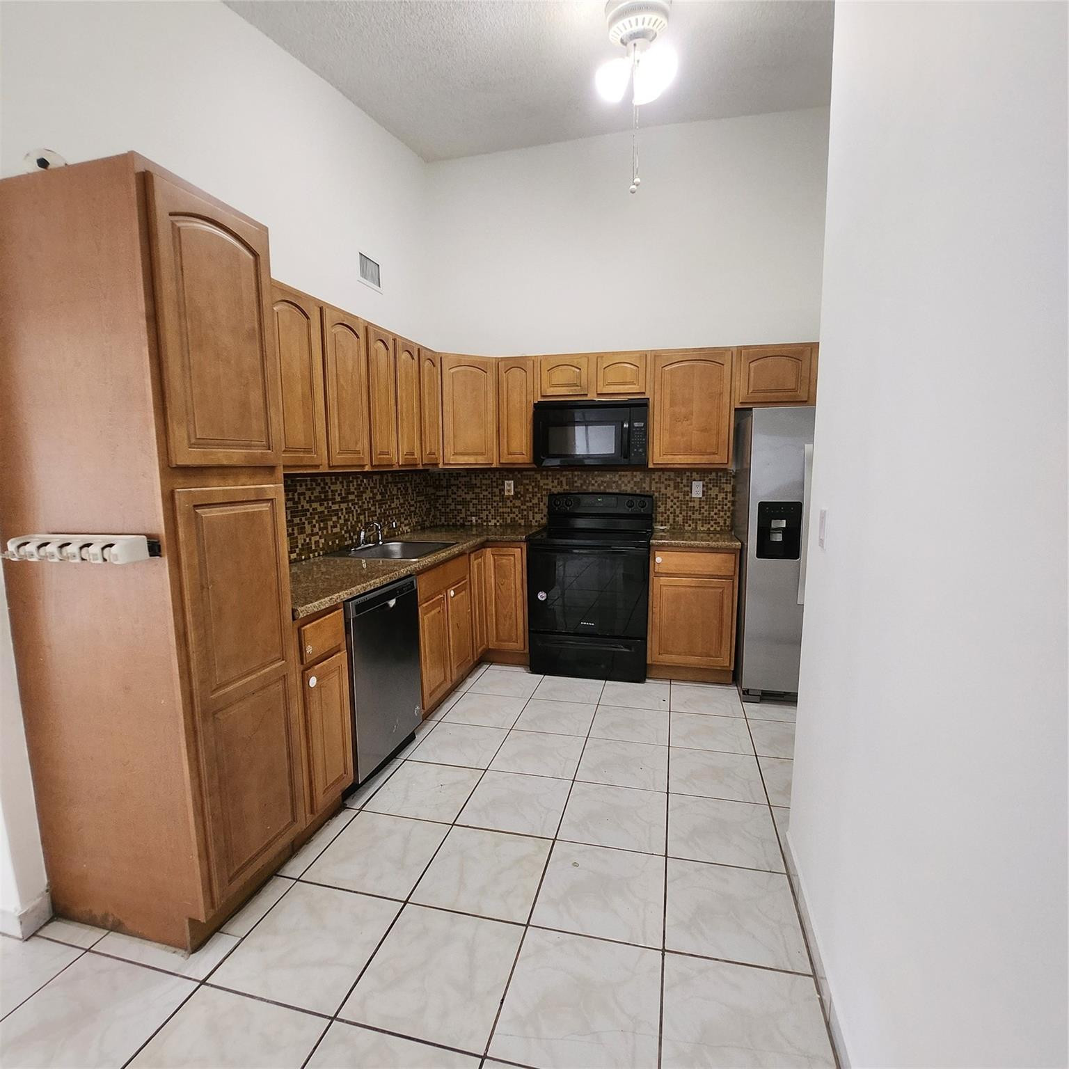 7500 Sw 153rd Court 204-12 Property Photo 13