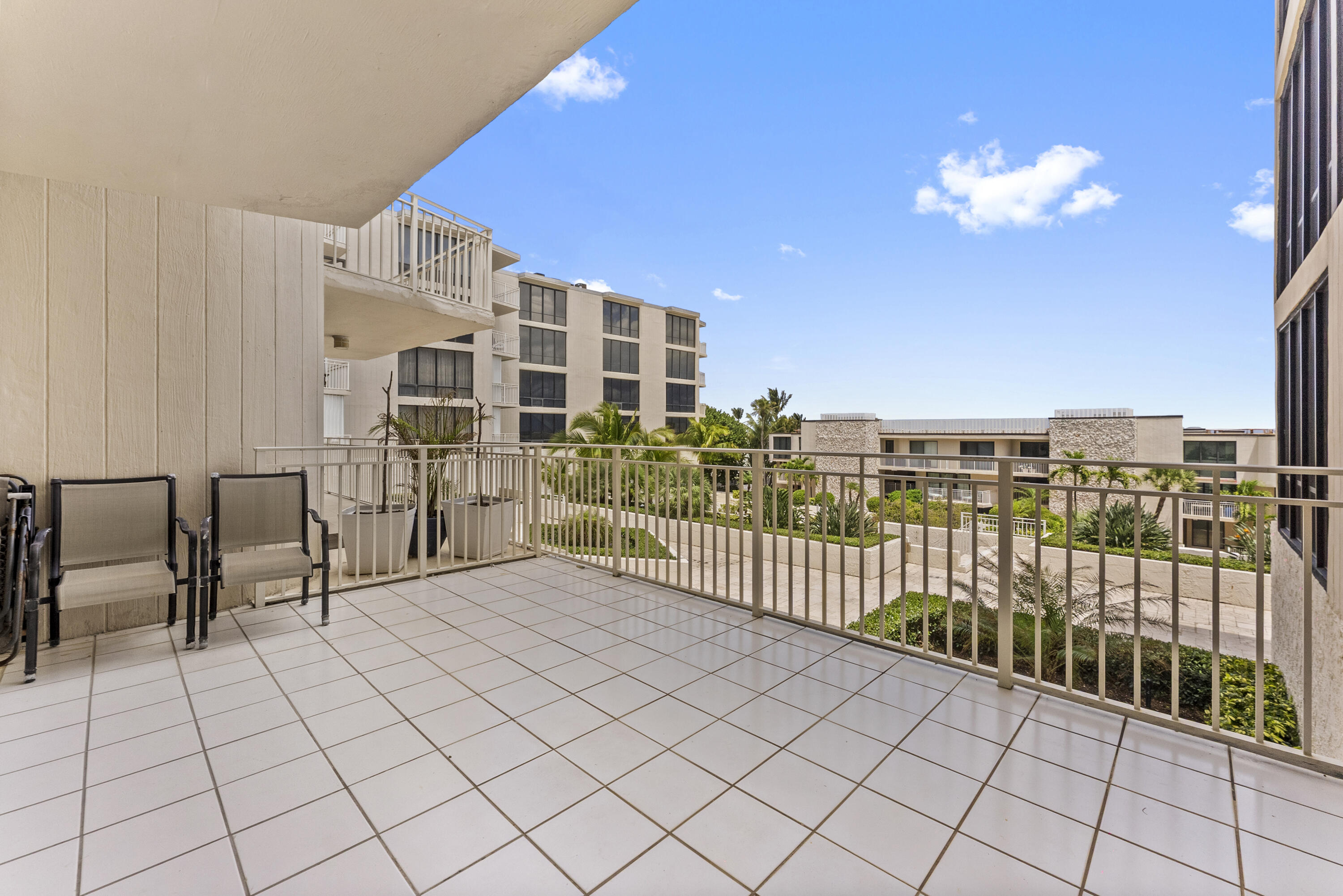 2155 S Ocean Boulevard 11 Property Photo 24