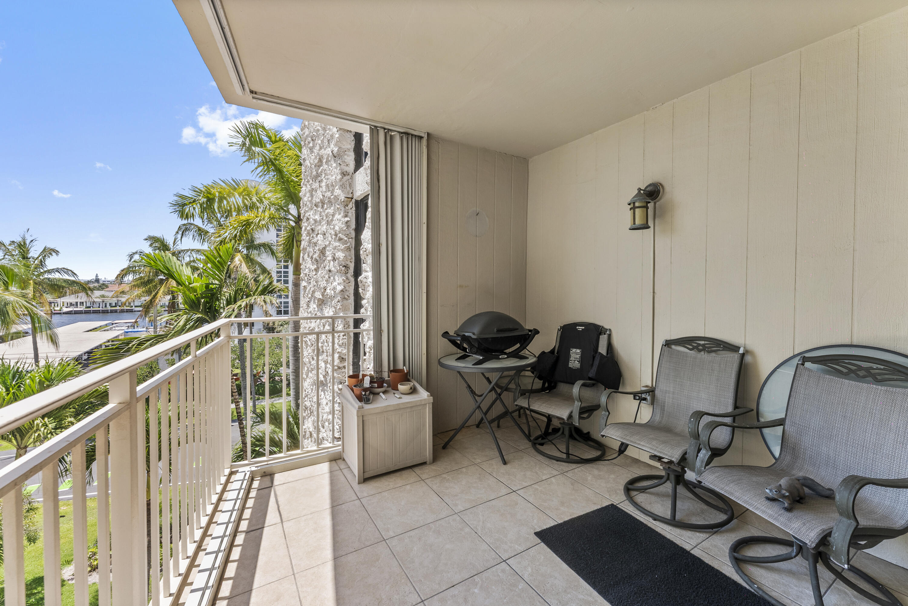 2155 S Ocean Boulevard 11 Property Photo 33
