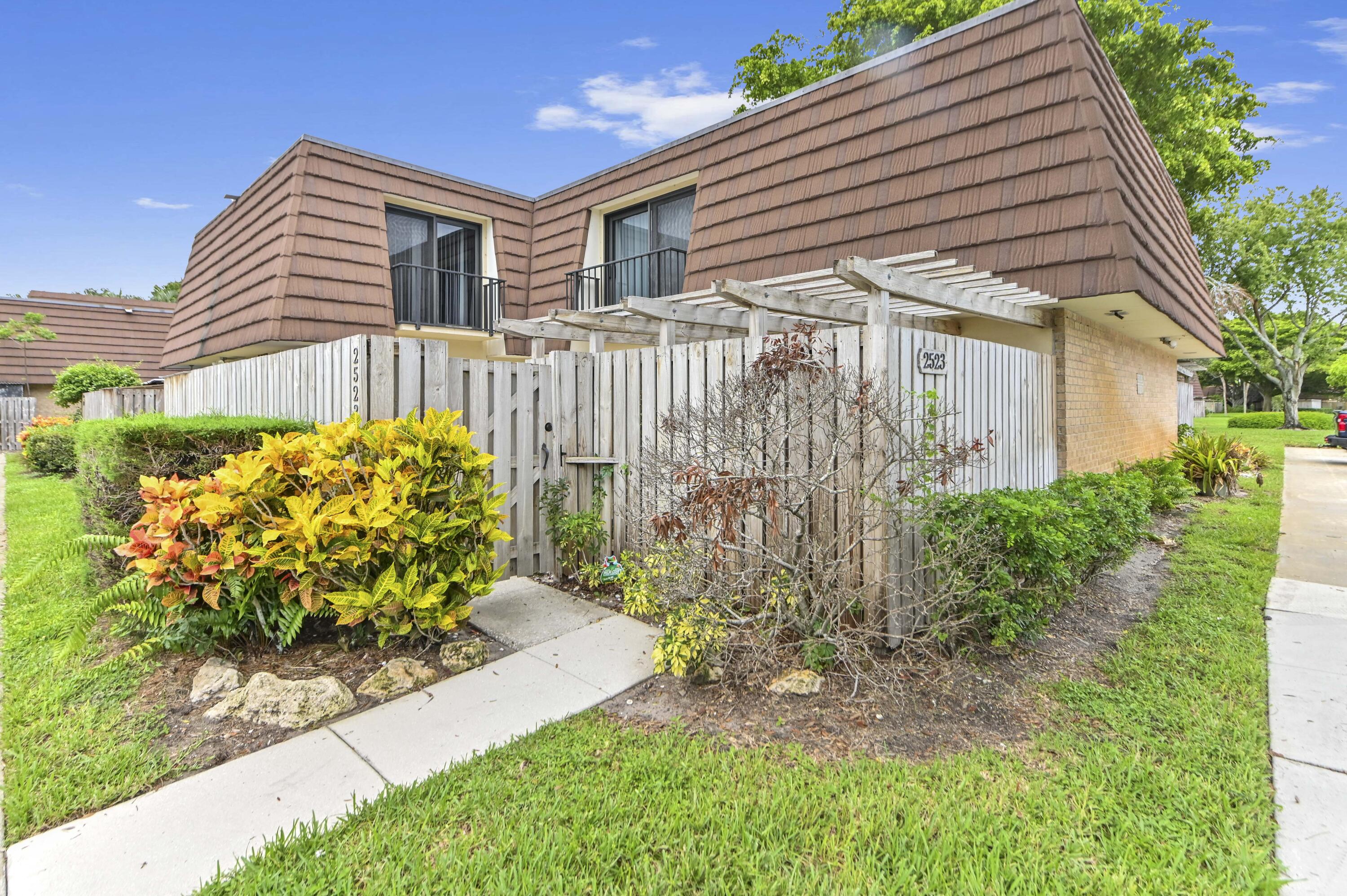 2523 25th Lane