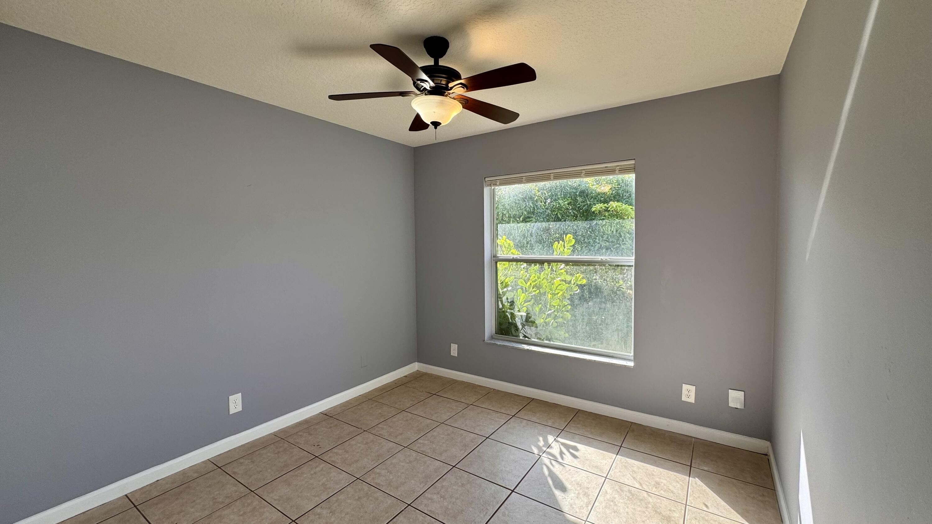 1290 Riverside Circle Property Photo 19