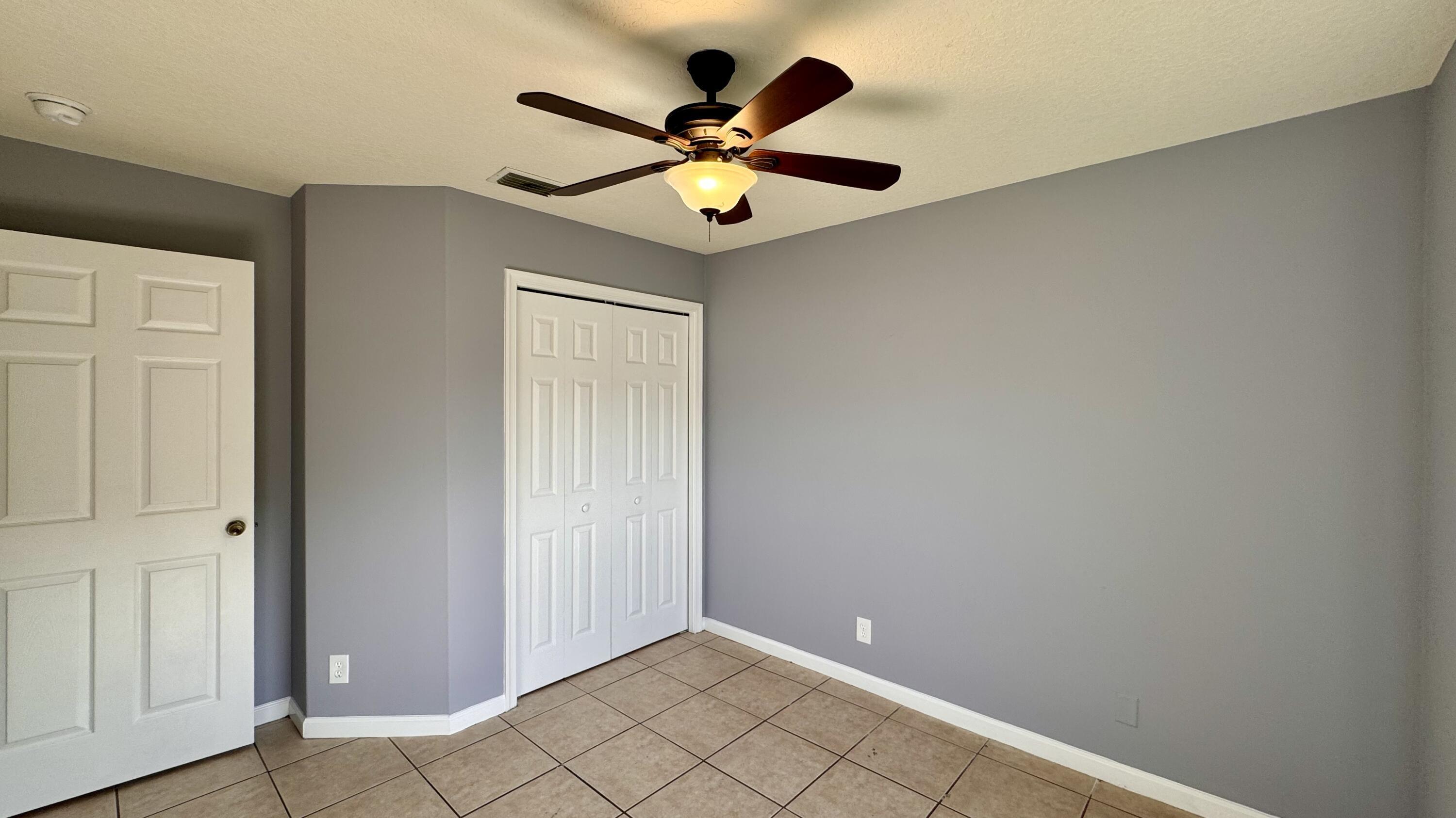1290 Riverside Circle Property Photo 20