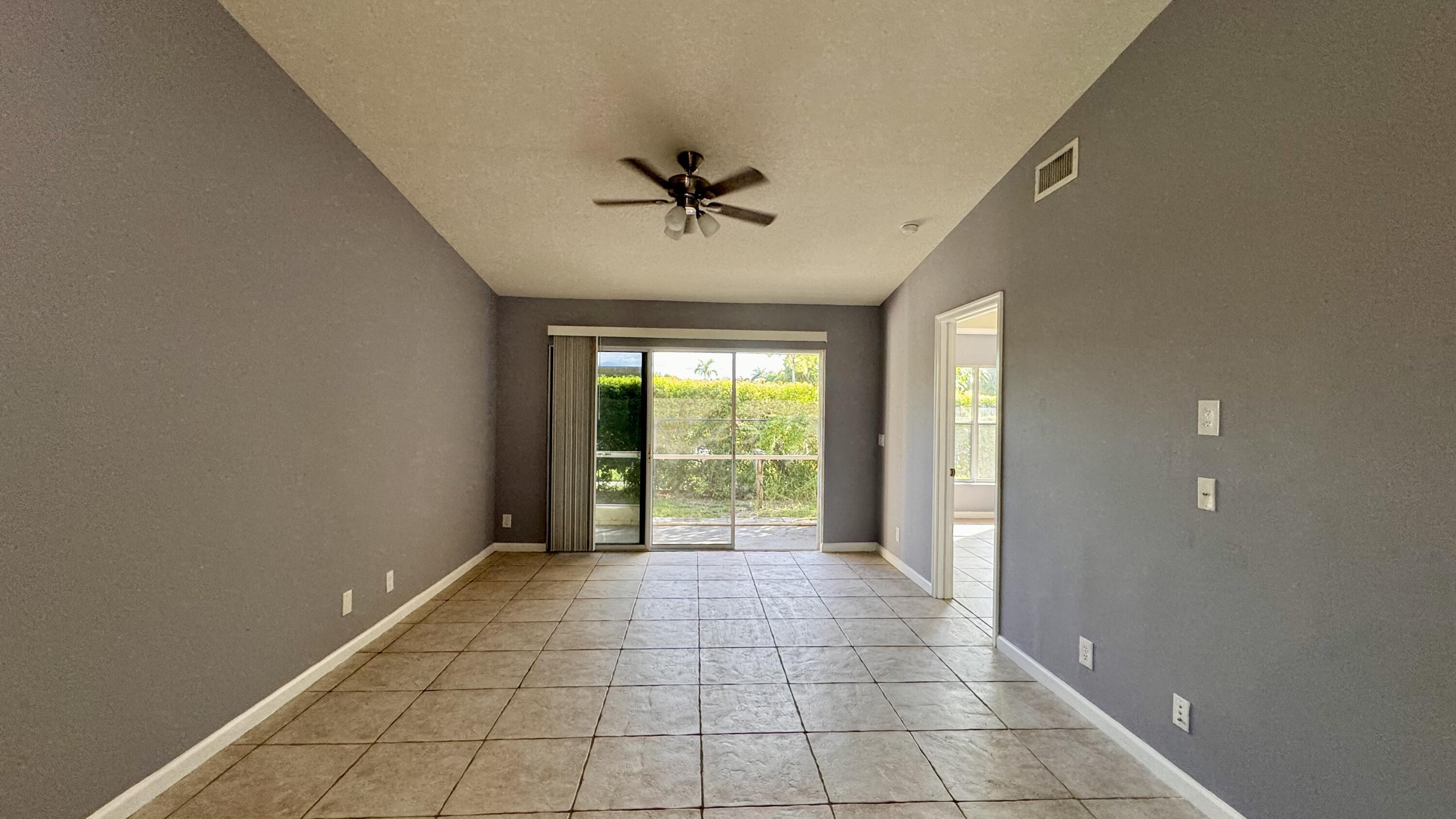 1290 Riverside Circle Property Photo 25