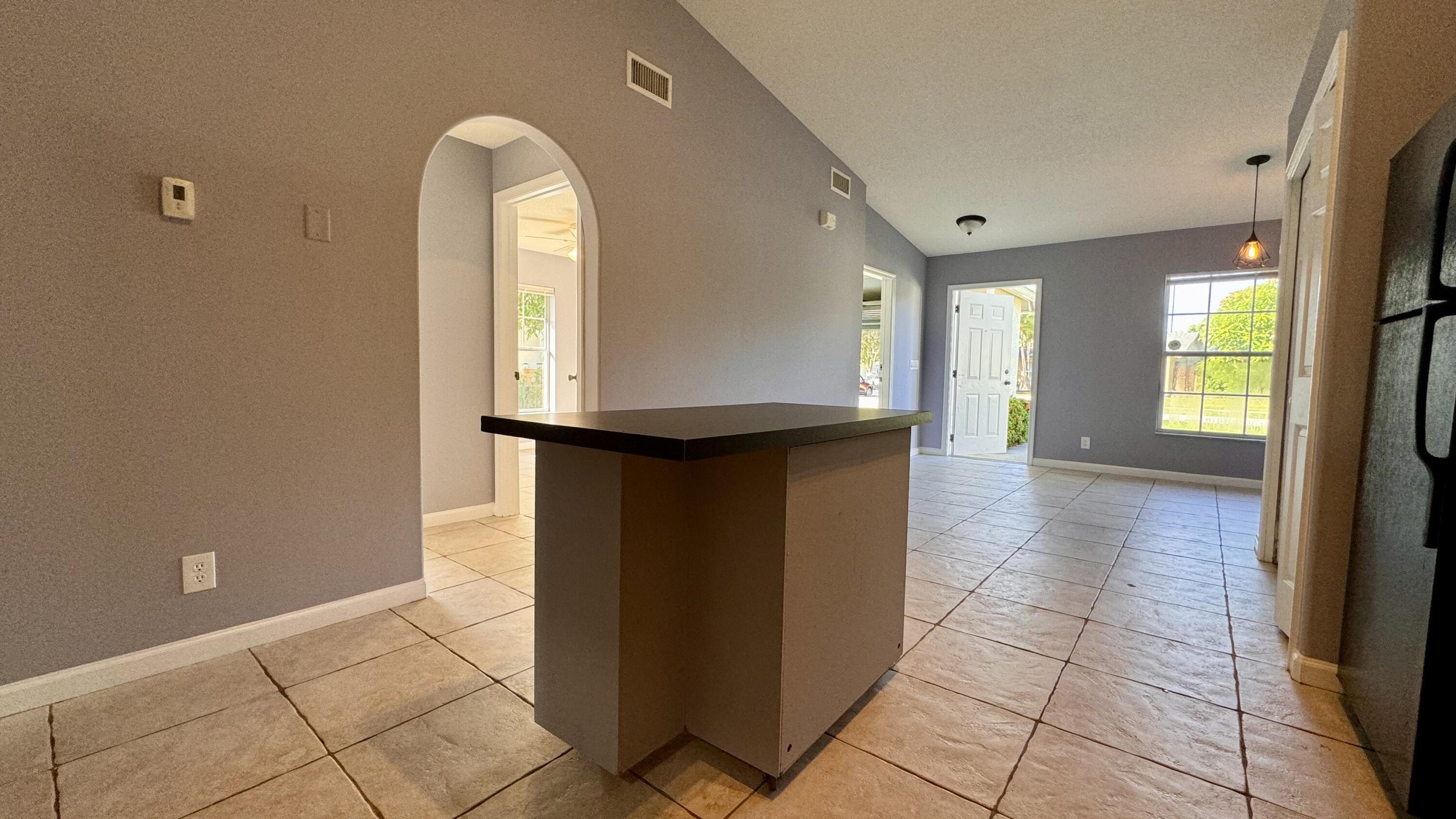 1290 Riverside Circle Property Photo 30