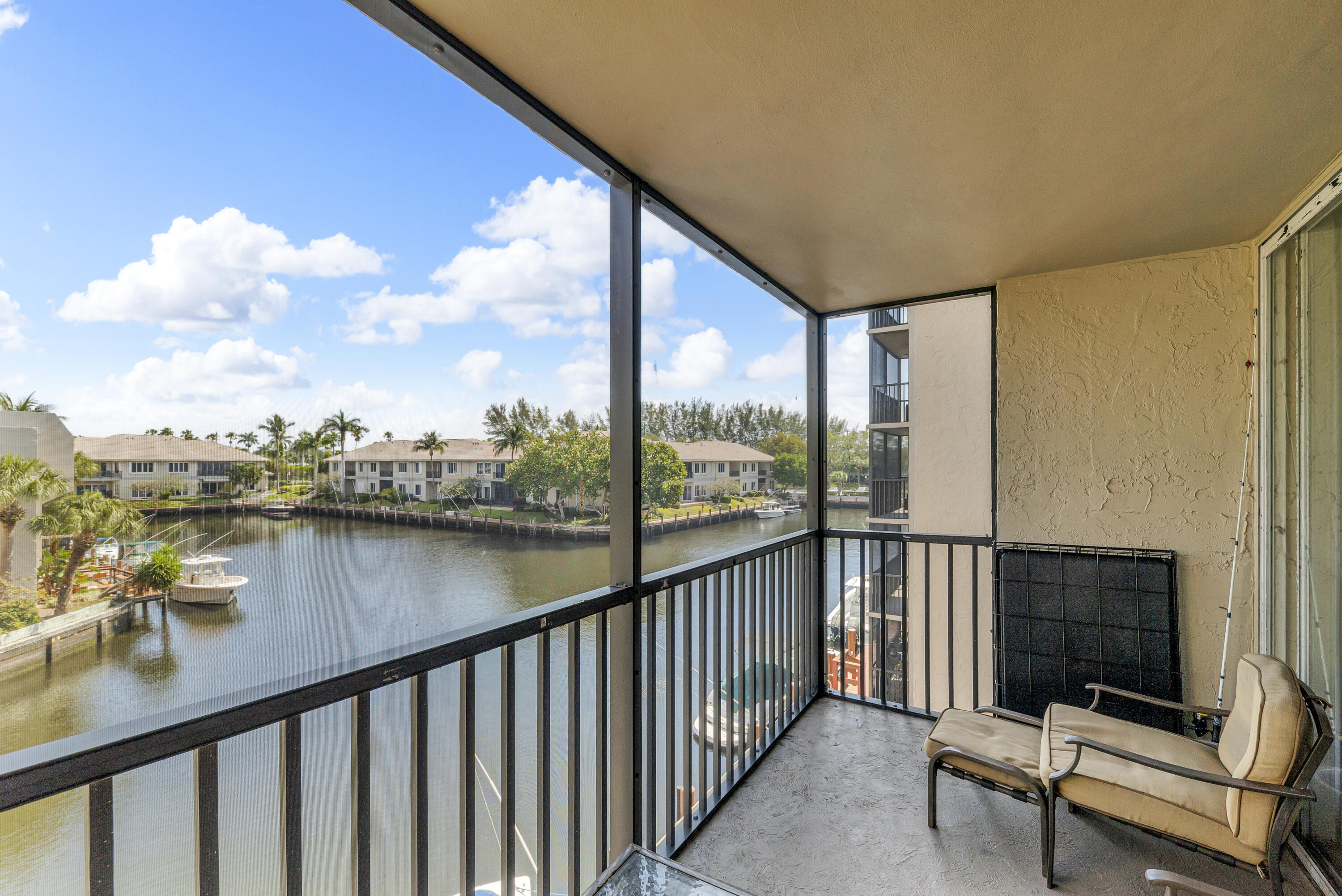 6 Royal Palm Way 307 Property Photo 1