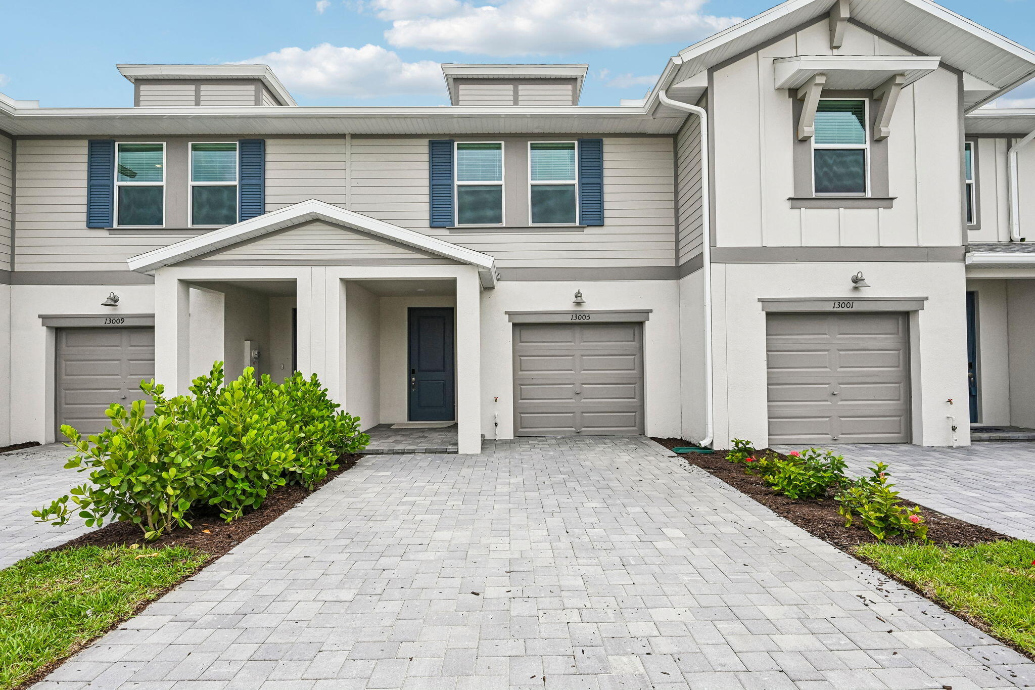 13005 Sw Forli Way Property Photo 1
