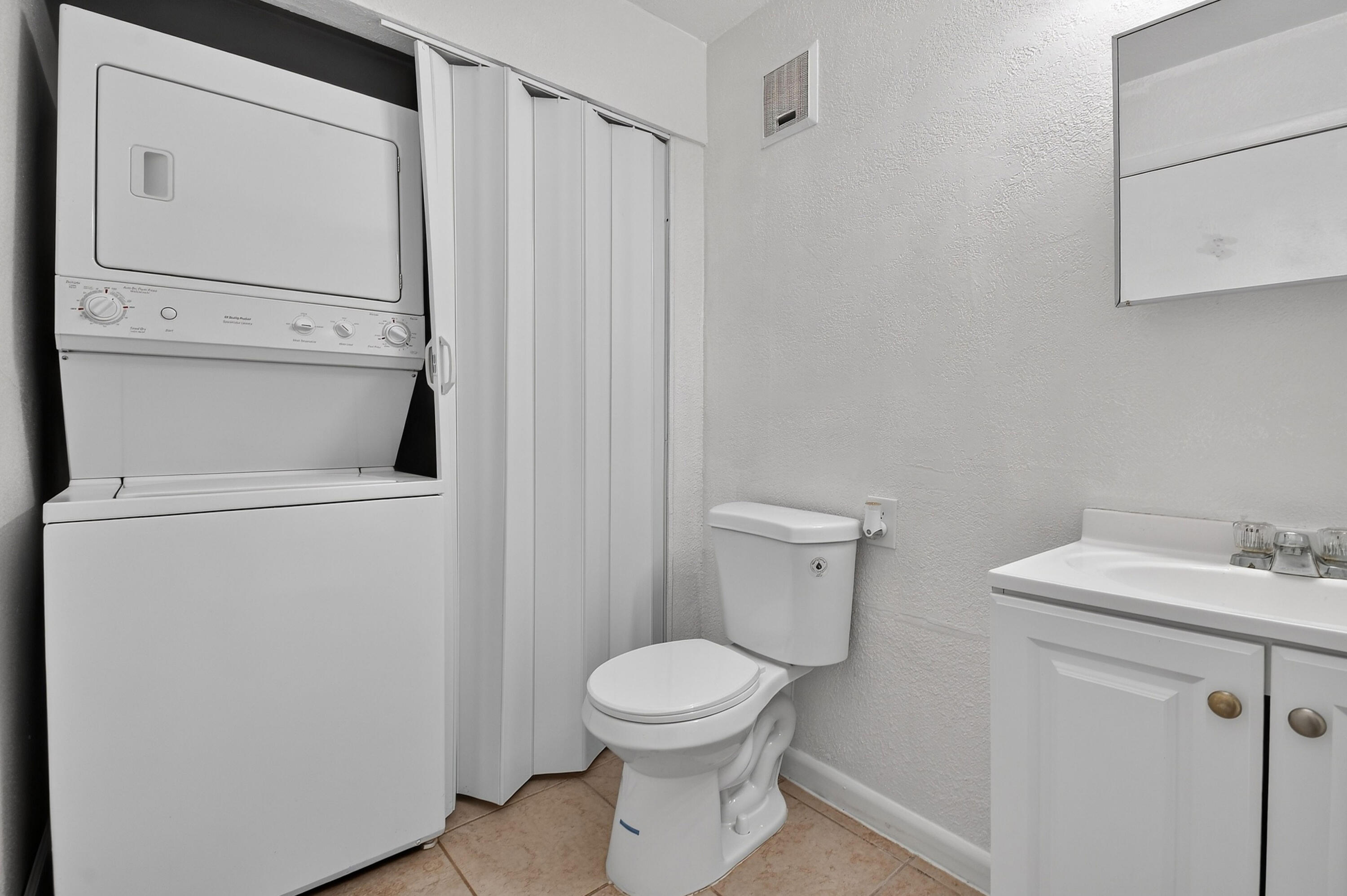 1 Crossings Circle C Property Photo 20