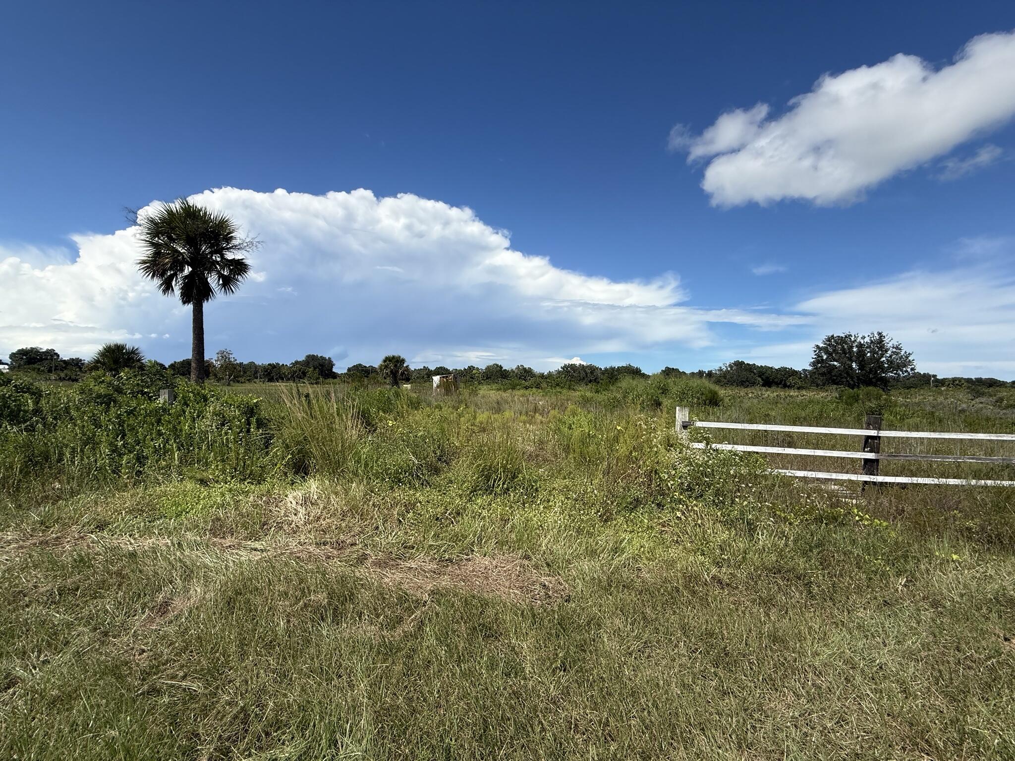 18073 Nw 276th Street Property Photo 3