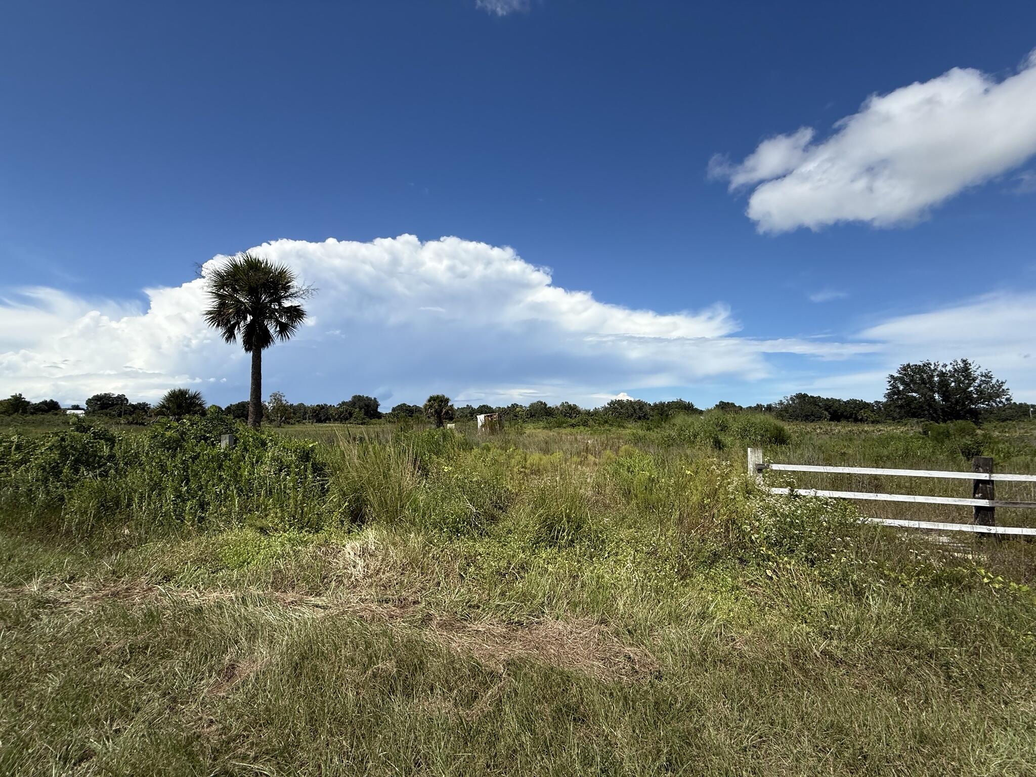 18073 Nw 276th Street Property Photo 4