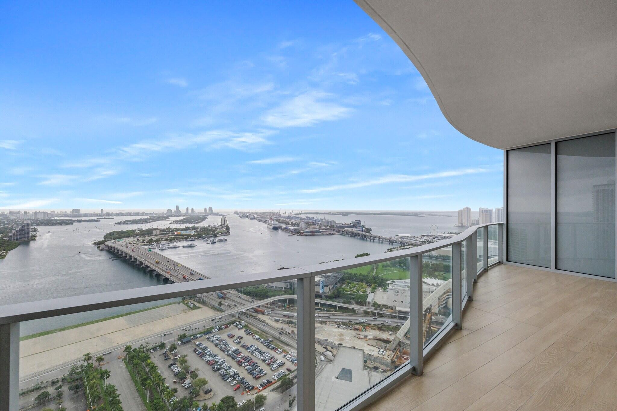 1400 Biscayne Boulevard 4003 Property Photo 1
