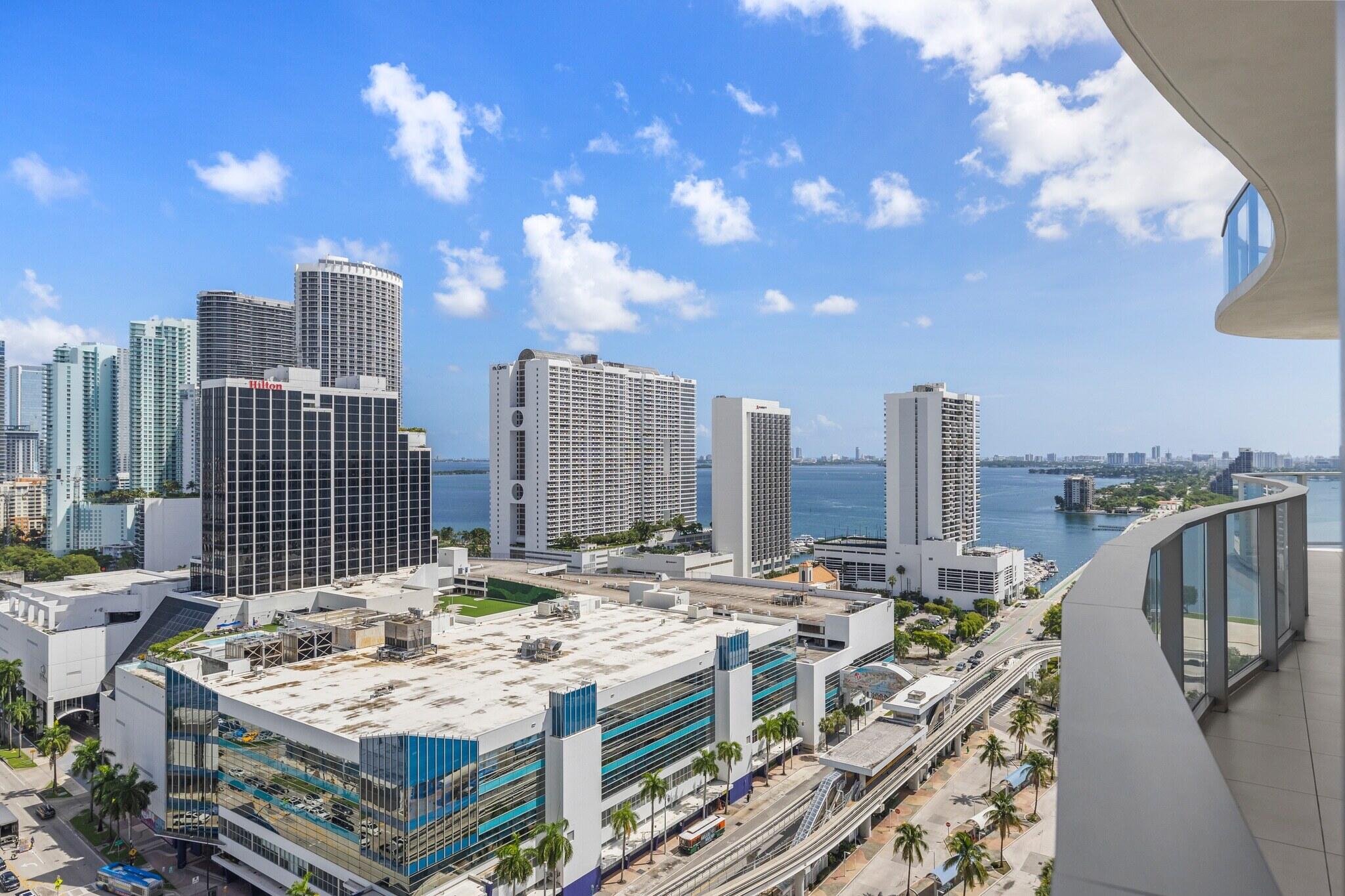 1400 Biscayne Boulevard 2007 Property Photo 1